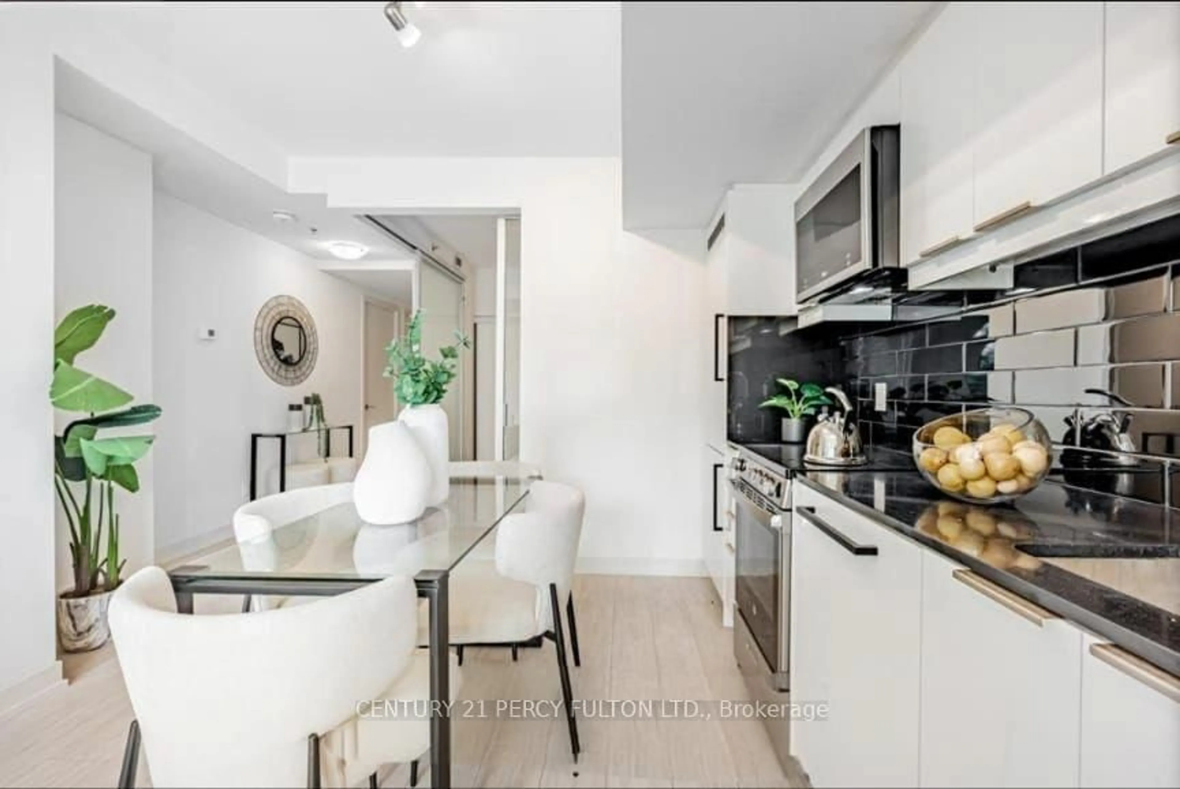 Contemporary kitchen, ceramic/tile floor for 90 Glen Everest Rd #318, Toronto Ontario M1N 1T7