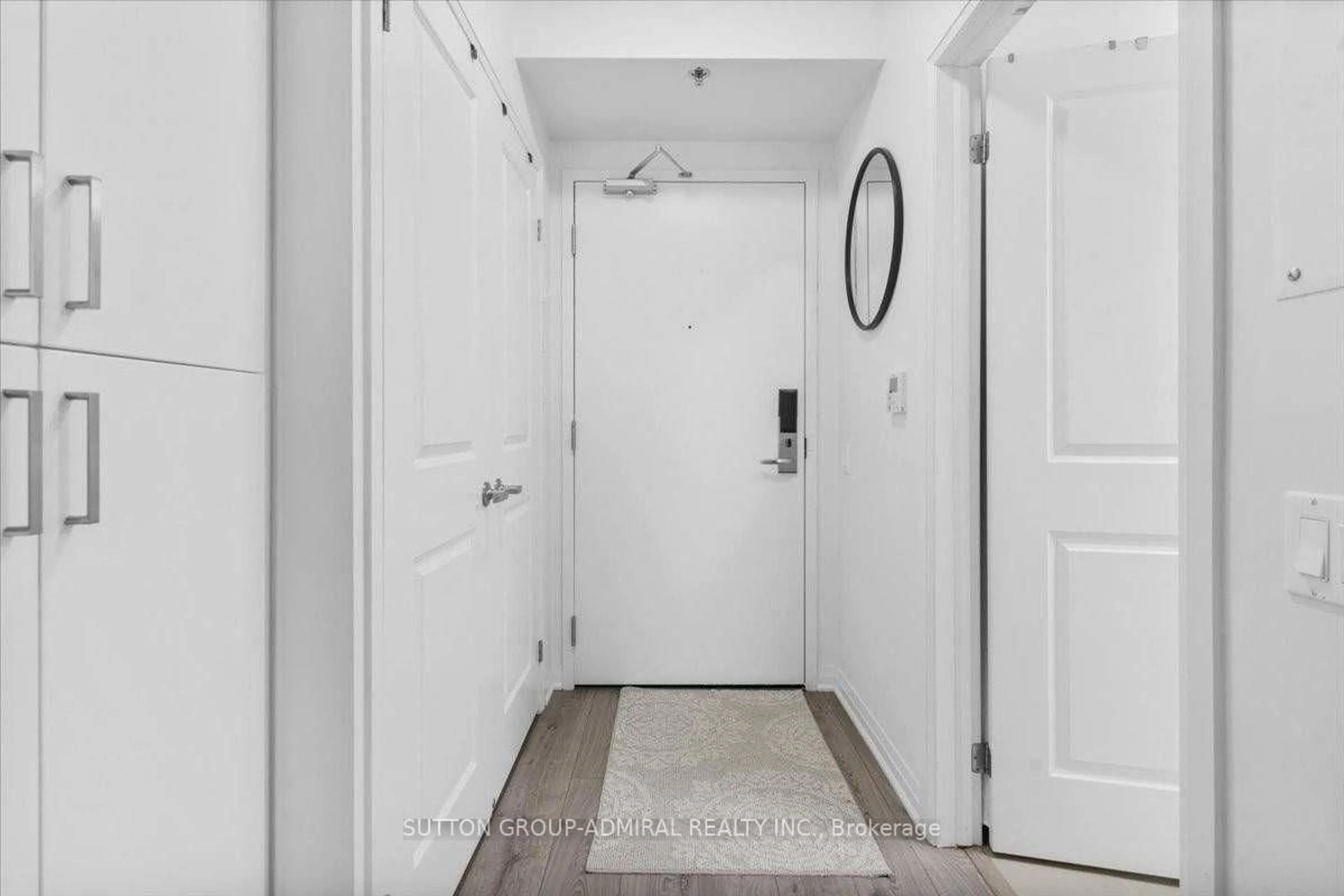 Indoor entryway for 1900 Simcoe St #636, Oshawa Ontario L1G 4Y3