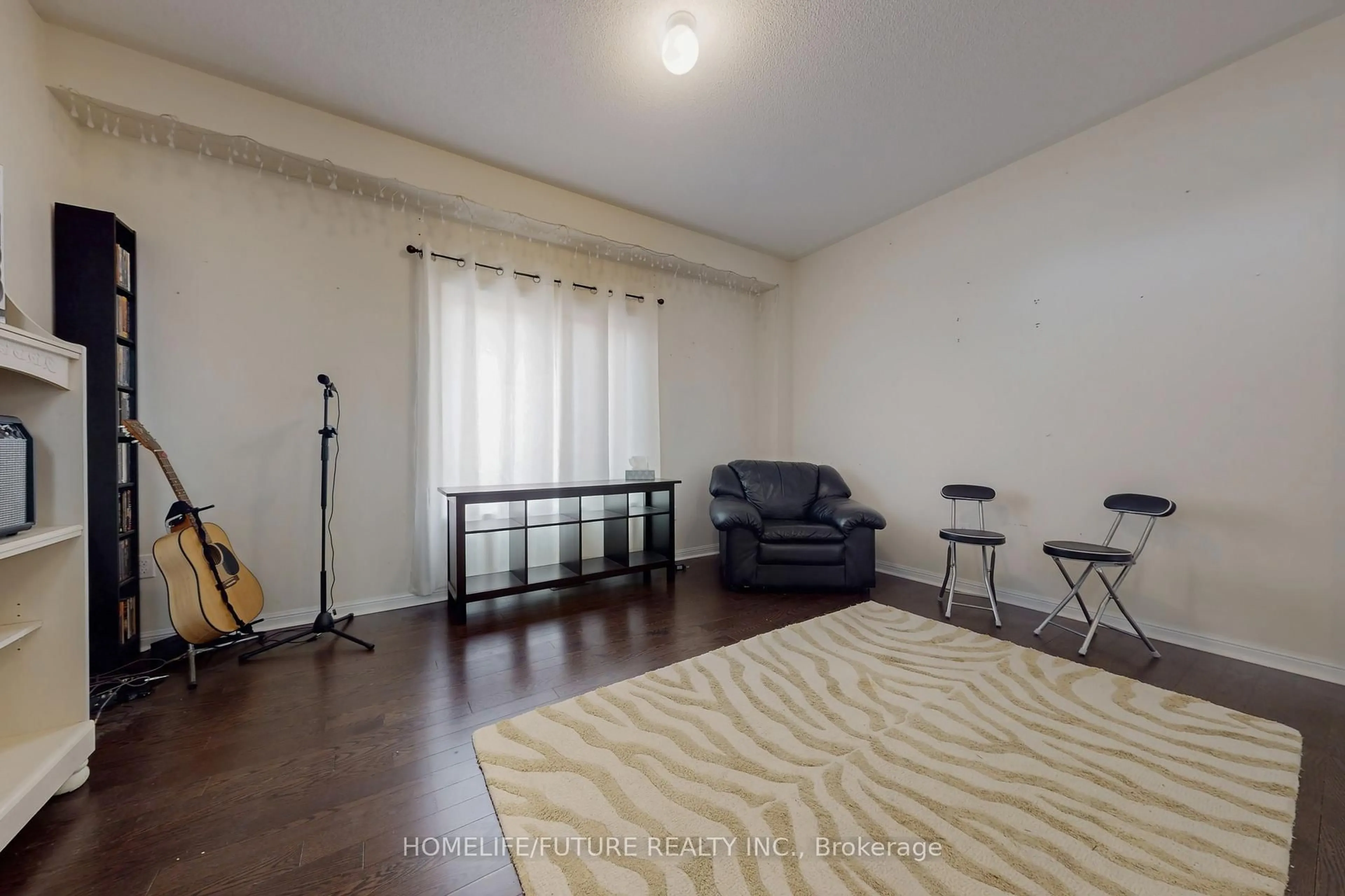 A pic of a room for 23 Edwin Carr St, Clarington Ontario L1C 0R8