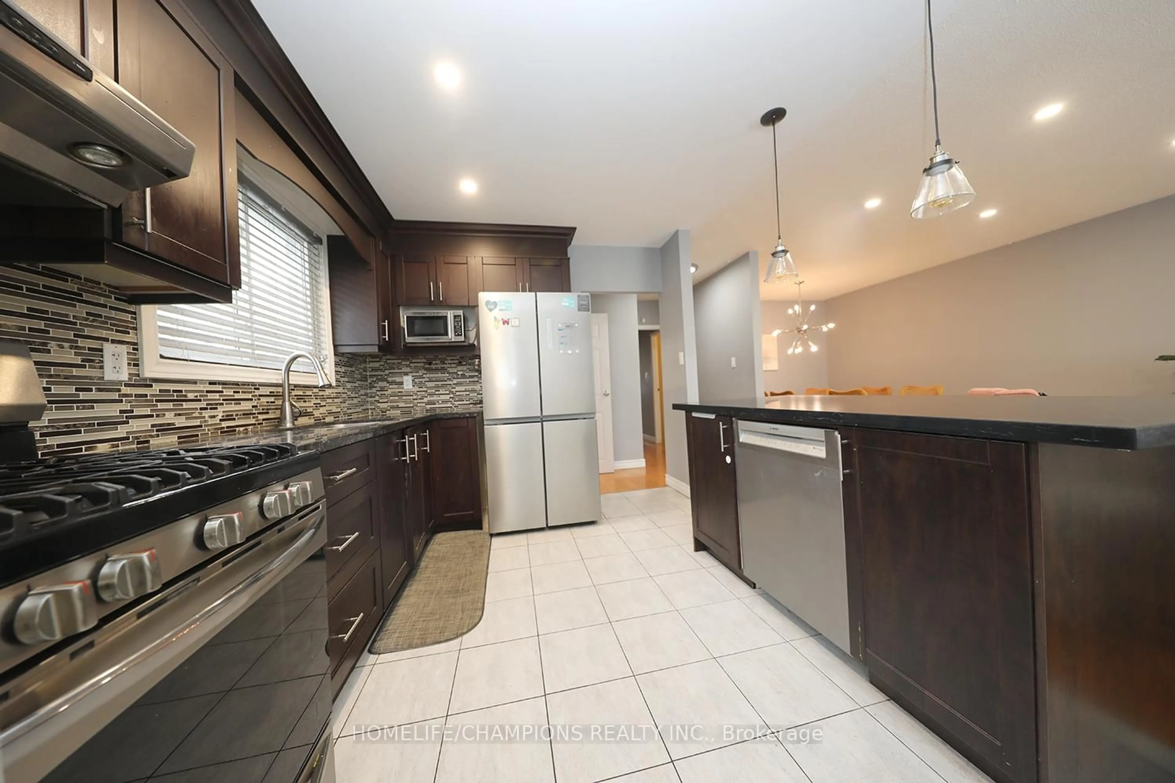 Unknown for 865 Vicki Dr, Pickering Ontario L1W 2J6