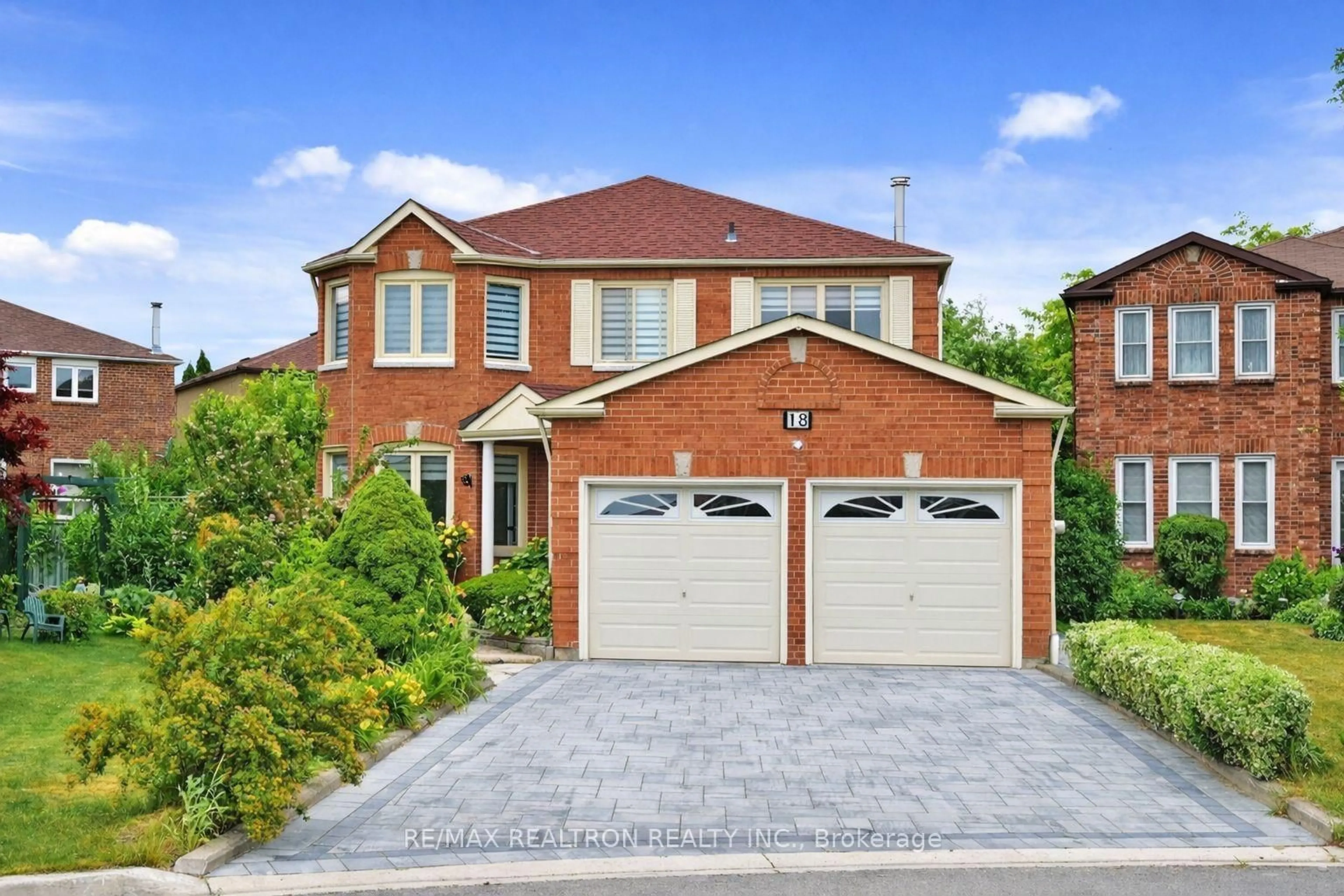 Home with brick exterior material, street for 18 Littleborough Crt, Toronto Ontario M1C 4S5