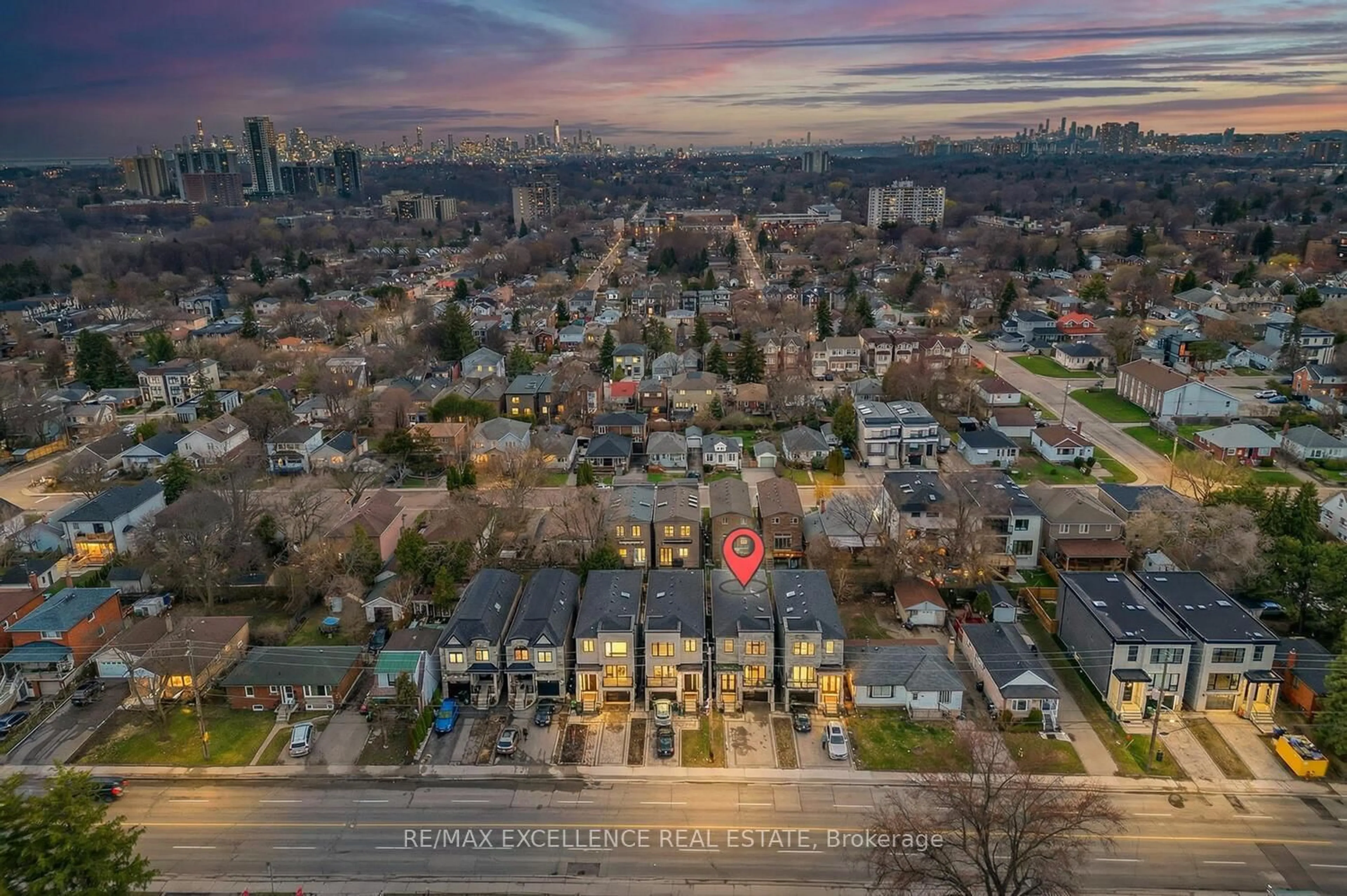 A pic from outside/outdoor area/front of a property/back of a property/a pic from drone, city buildings view from balcony for 442 Pharmacy Ave, Toronto Ontario M1L 3G6