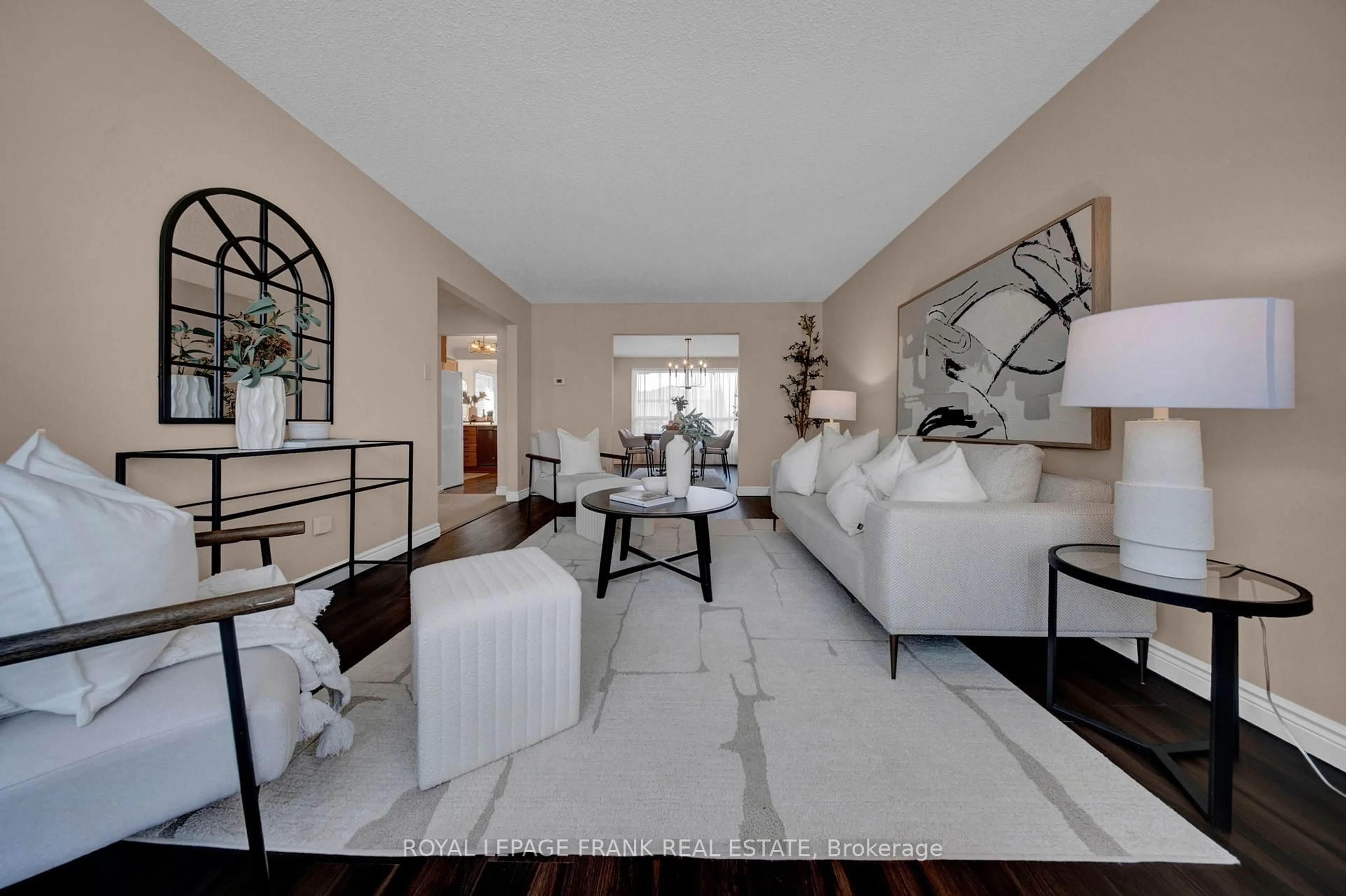 Living room with furniture, ceramic/tile floor for 86 Devondale St, Clarington Ontario L1E 2A1