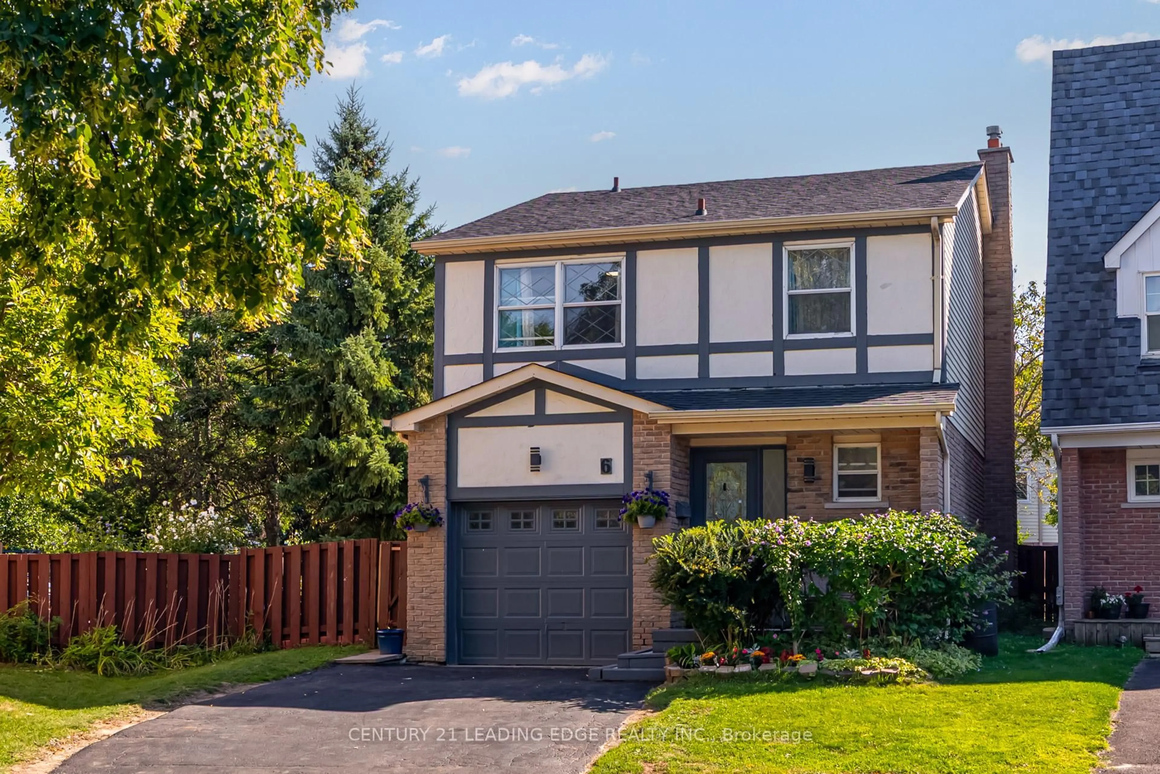 Home with vinyl exterior material, street for 6 Wheaton Grve, Toronto Ontario M1J 3L5