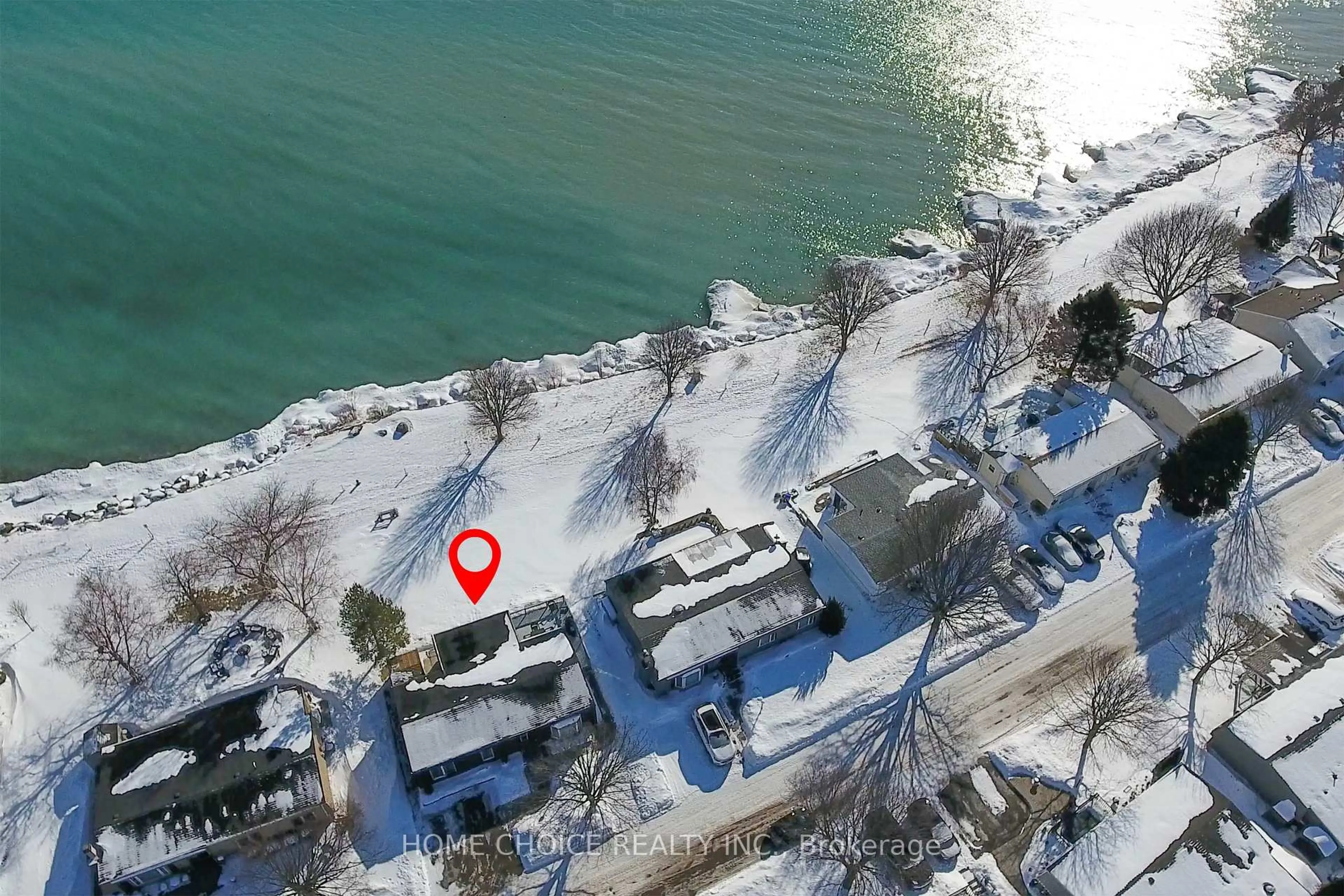 A pic from outside/outdoor area/front of a property/back of a property/a pic from drone, water/lake/river/ocean view for 87 Bluffs Rd, Clarington Ontario L1B 1B9