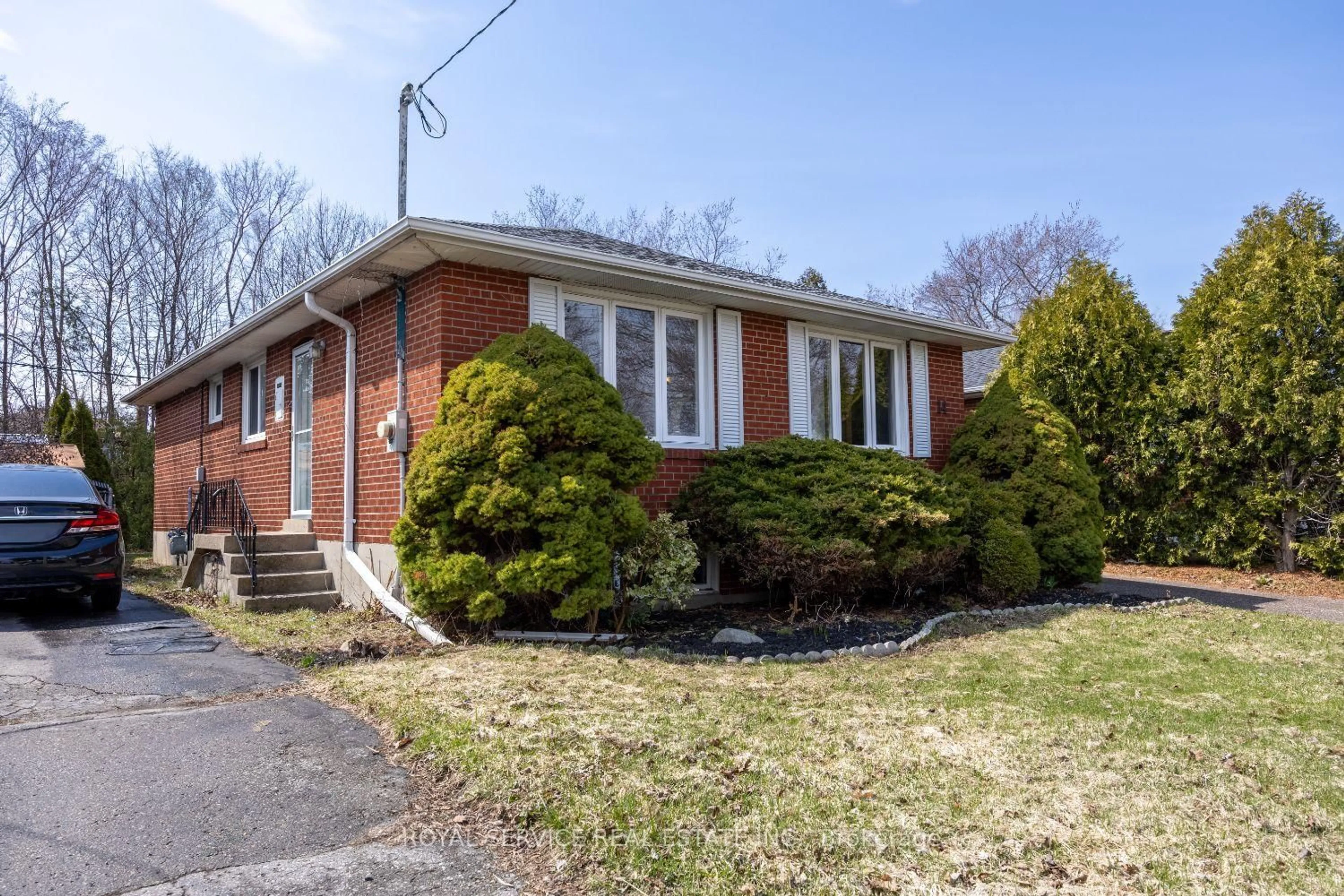 Home with brick exterior material, street for 14 Hathway Dr, Toronto Ontario M1P 4L5