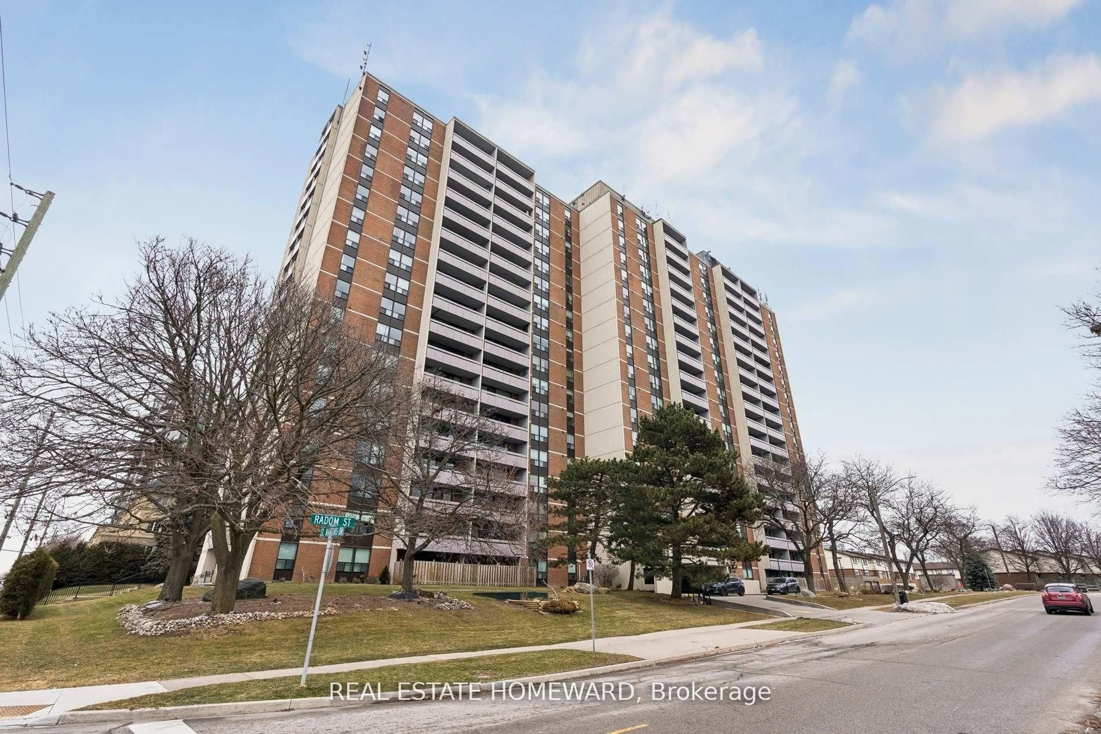 Unknown for 1210 Radom St #209, Pickering Ontario L1W 2Z3