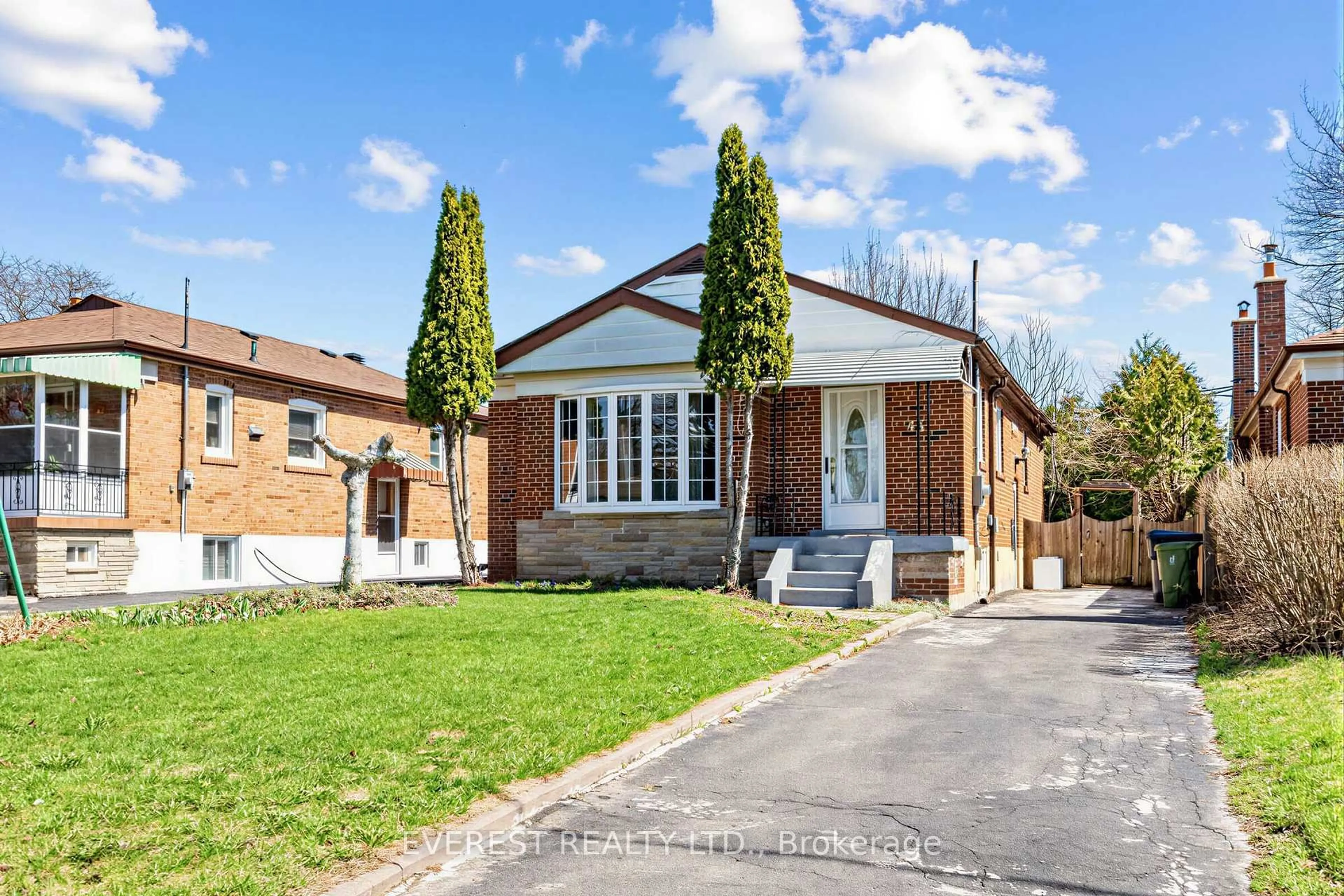 Home with brick exterior material, street for 45 Kilgreggan Cres, Toronto Ontario M1J 1S4