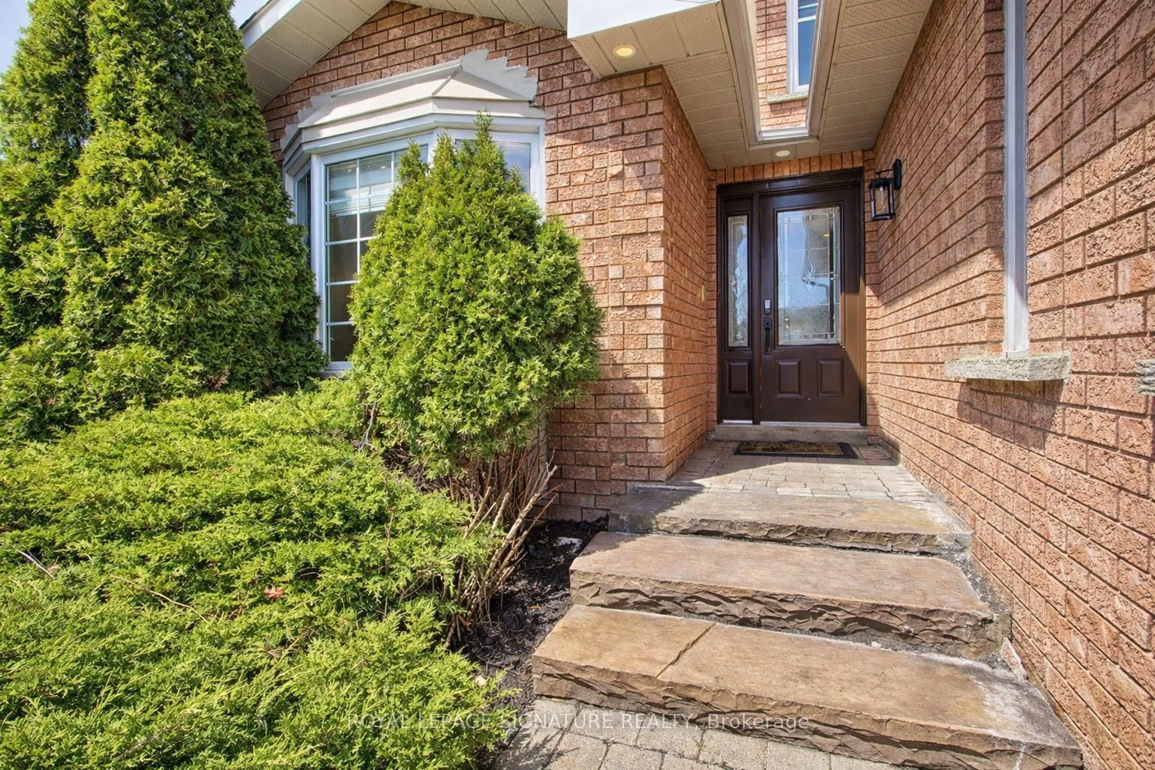 Home with brick exterior material, street for 43 Falstaff Cres, Whitby Ontario L1R 1W3