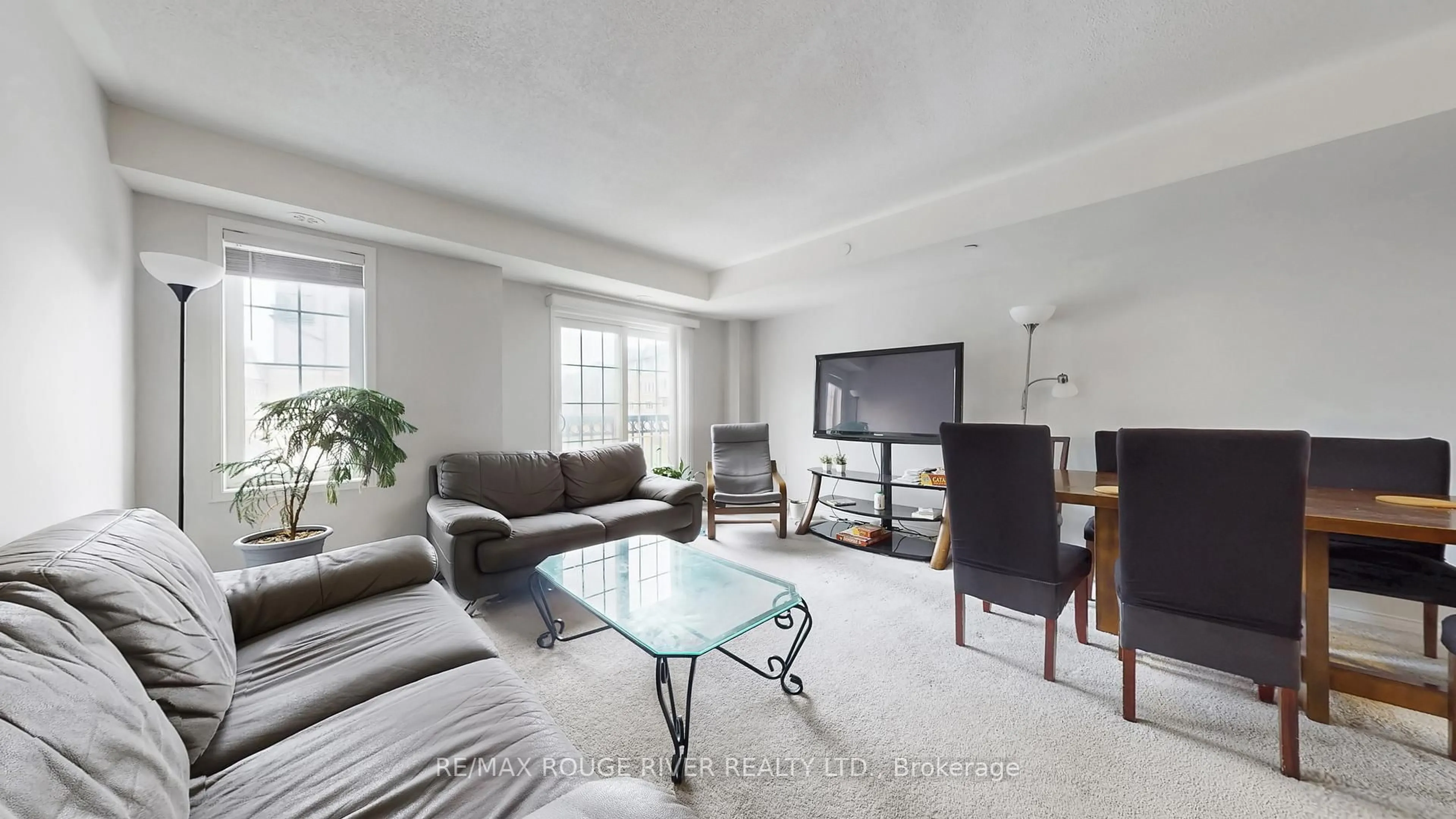 Living room with furniture, unknown for 2669 Deputy Minister Path, Oshawa Ontario L1L 0M7