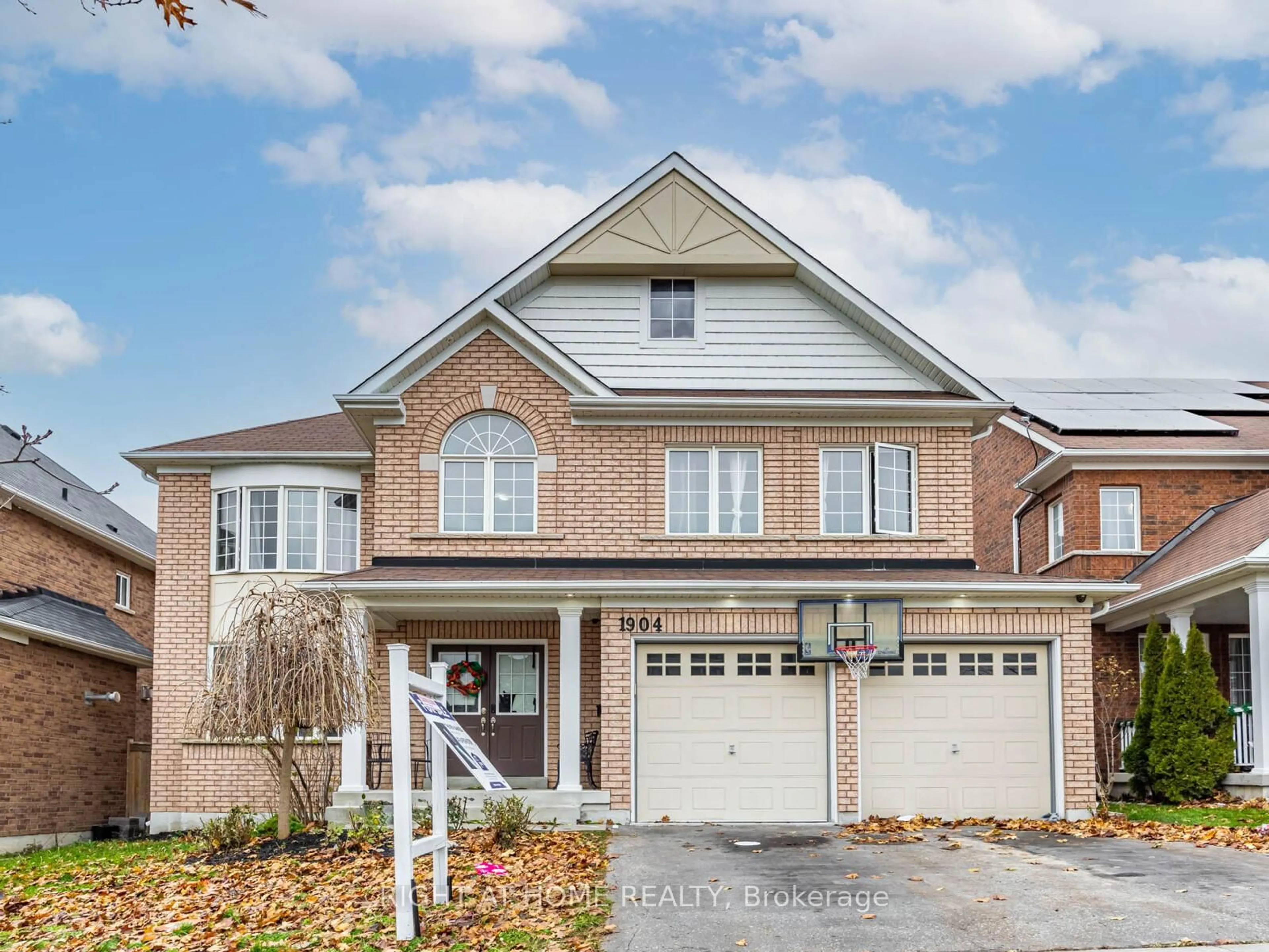 Home with brick exterior material, street for 1904 Arborwood Dr, Oshawa Ontario L1K 0R3