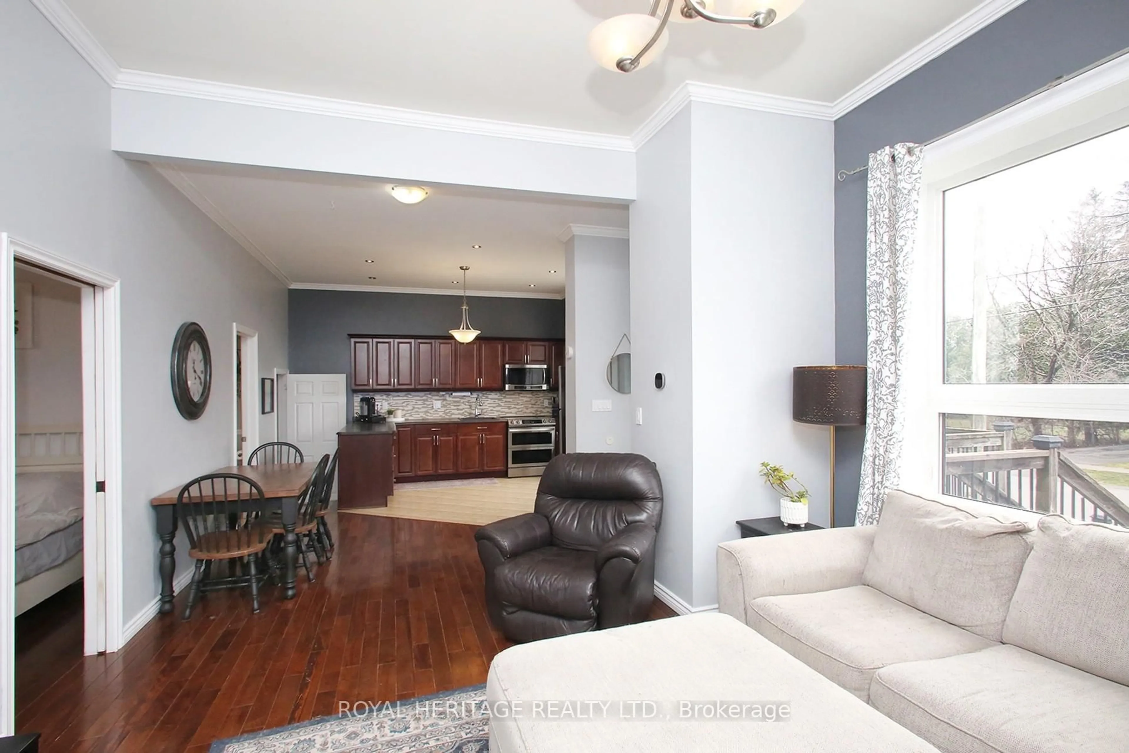 Living room with furniture, unknown for 164 Kings Hill Lane, Clarington Ontario L1C 1R8