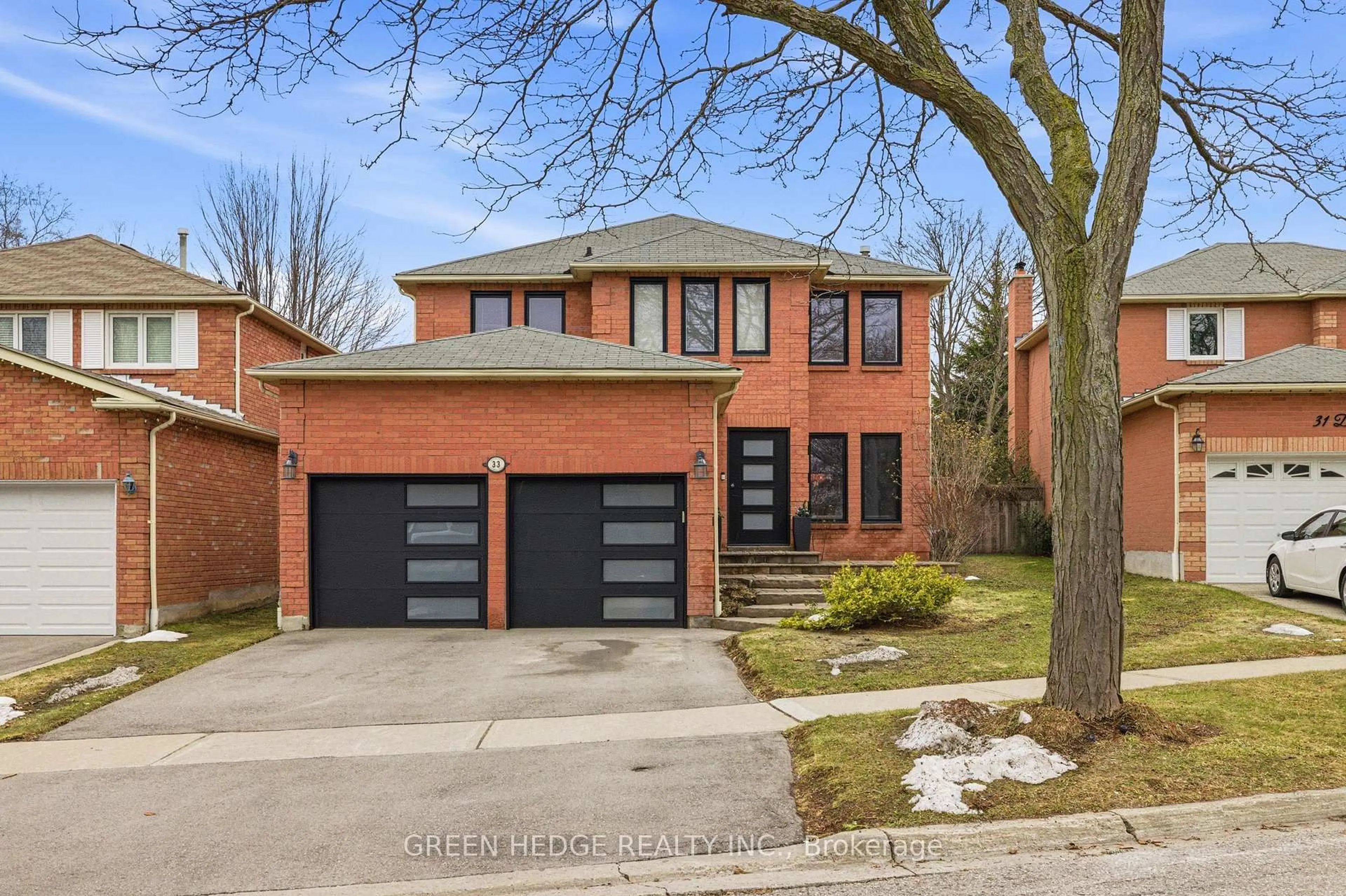 Home with brick exterior material, street for 33 Dagwell Cres, Ajax Ontario L1T 3M8