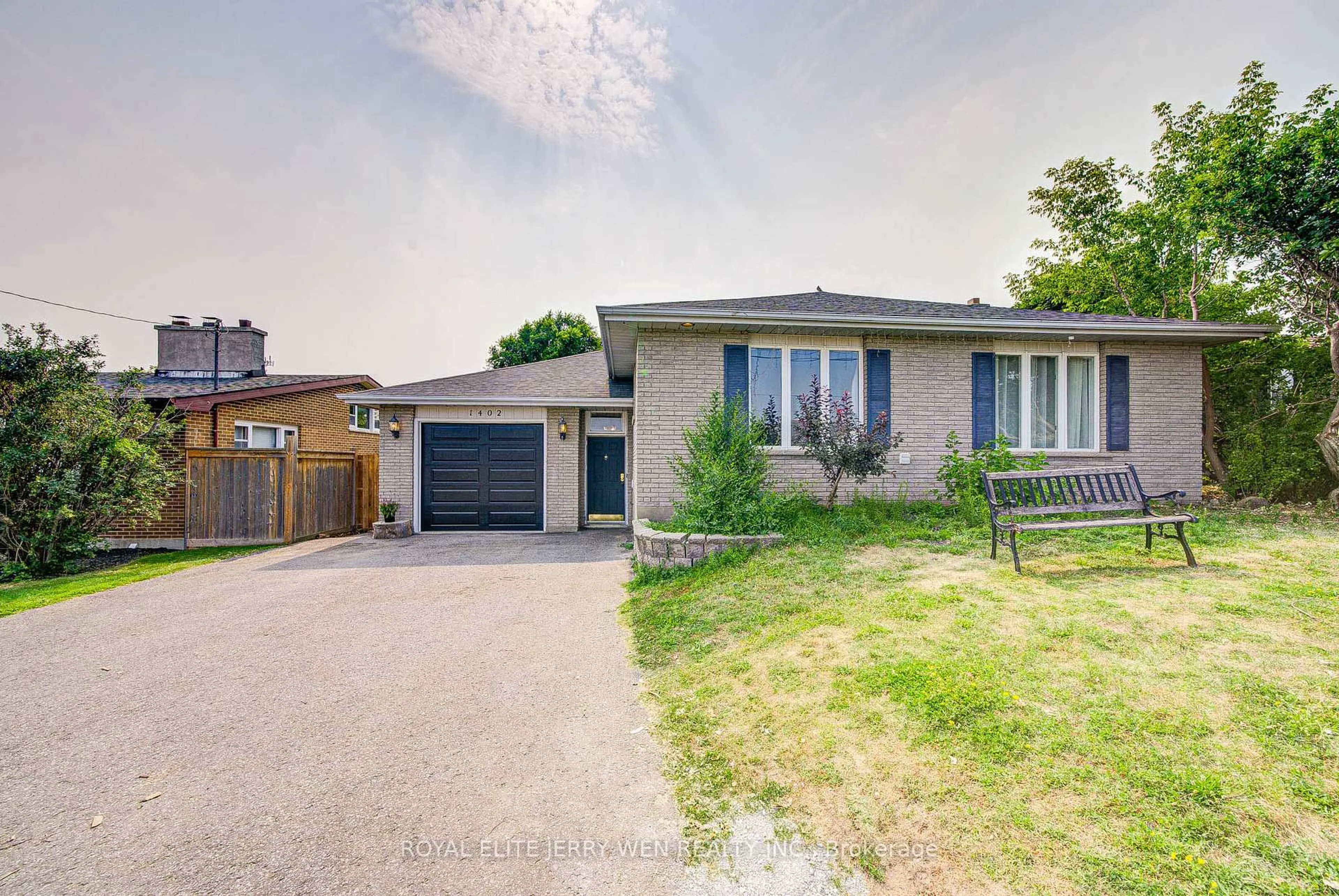 A pic from outside/outdoor area/front of a property/back of a property/a pic from drone, street for 1402 Wilson Rd, Oshawa Ontario L1K 2B9