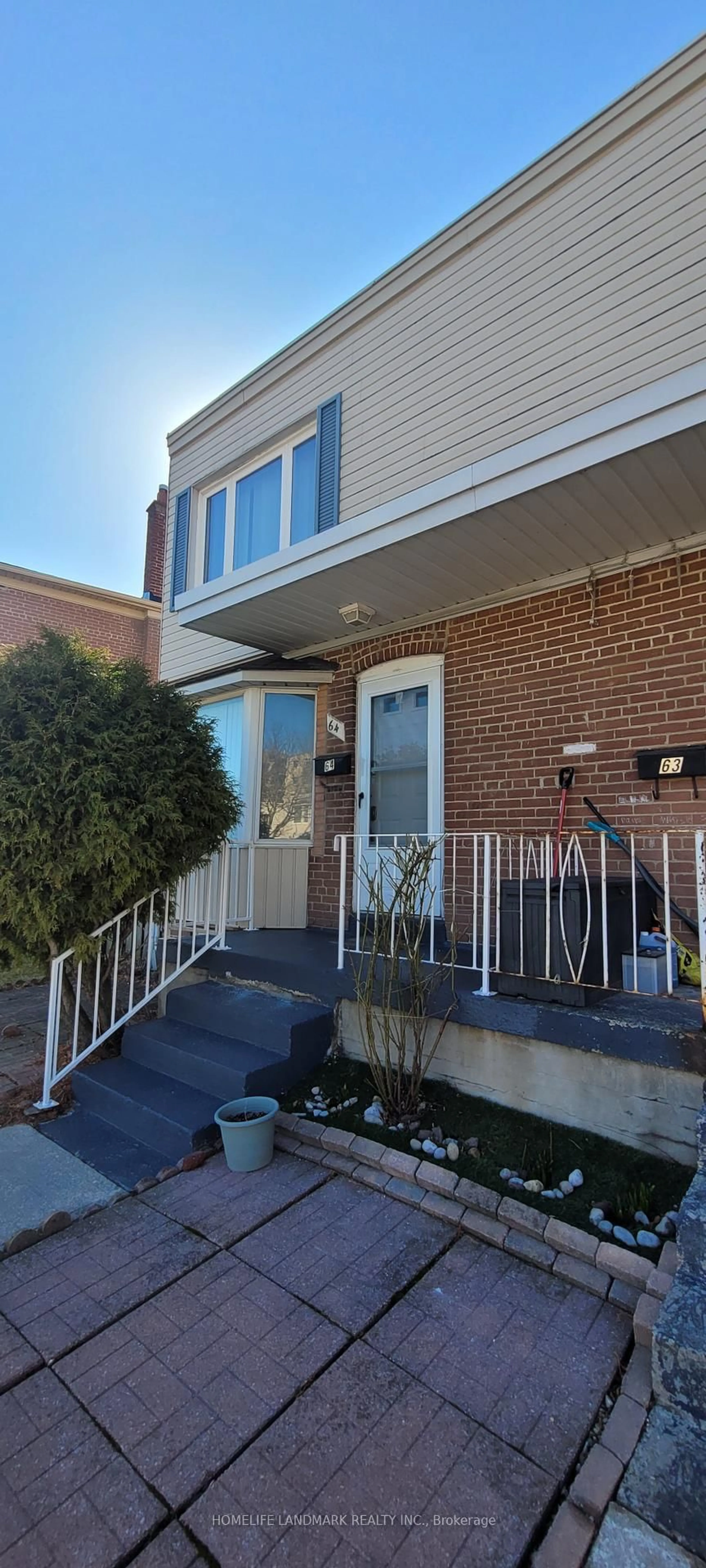 Home with brick exterior material, street for 740 Kennedy Rd #64, Toronto Ontario M1K 2C5