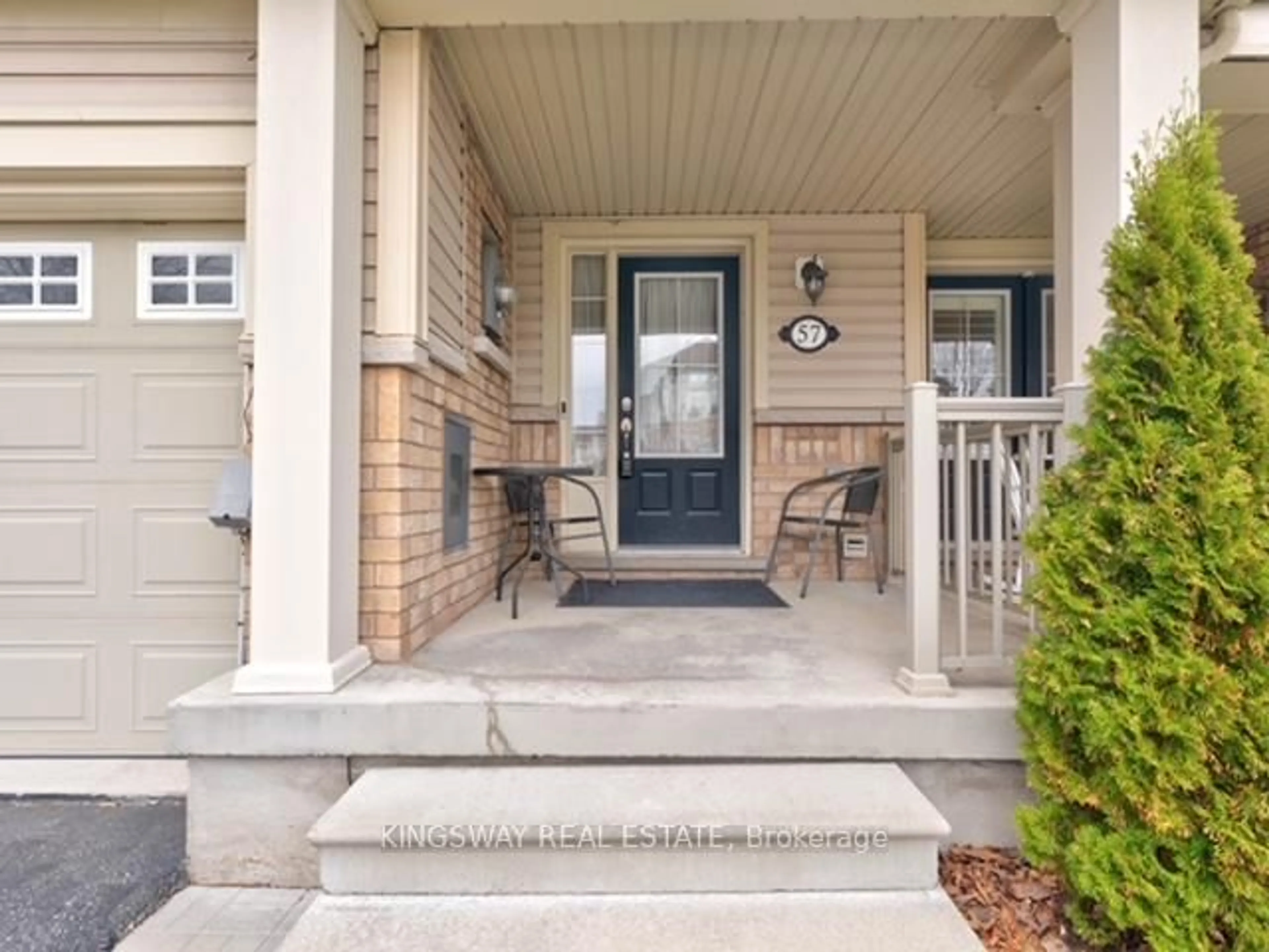 Indoor entryway for 57 Harbourside Dr, Whitby Ontario L1N 0H5