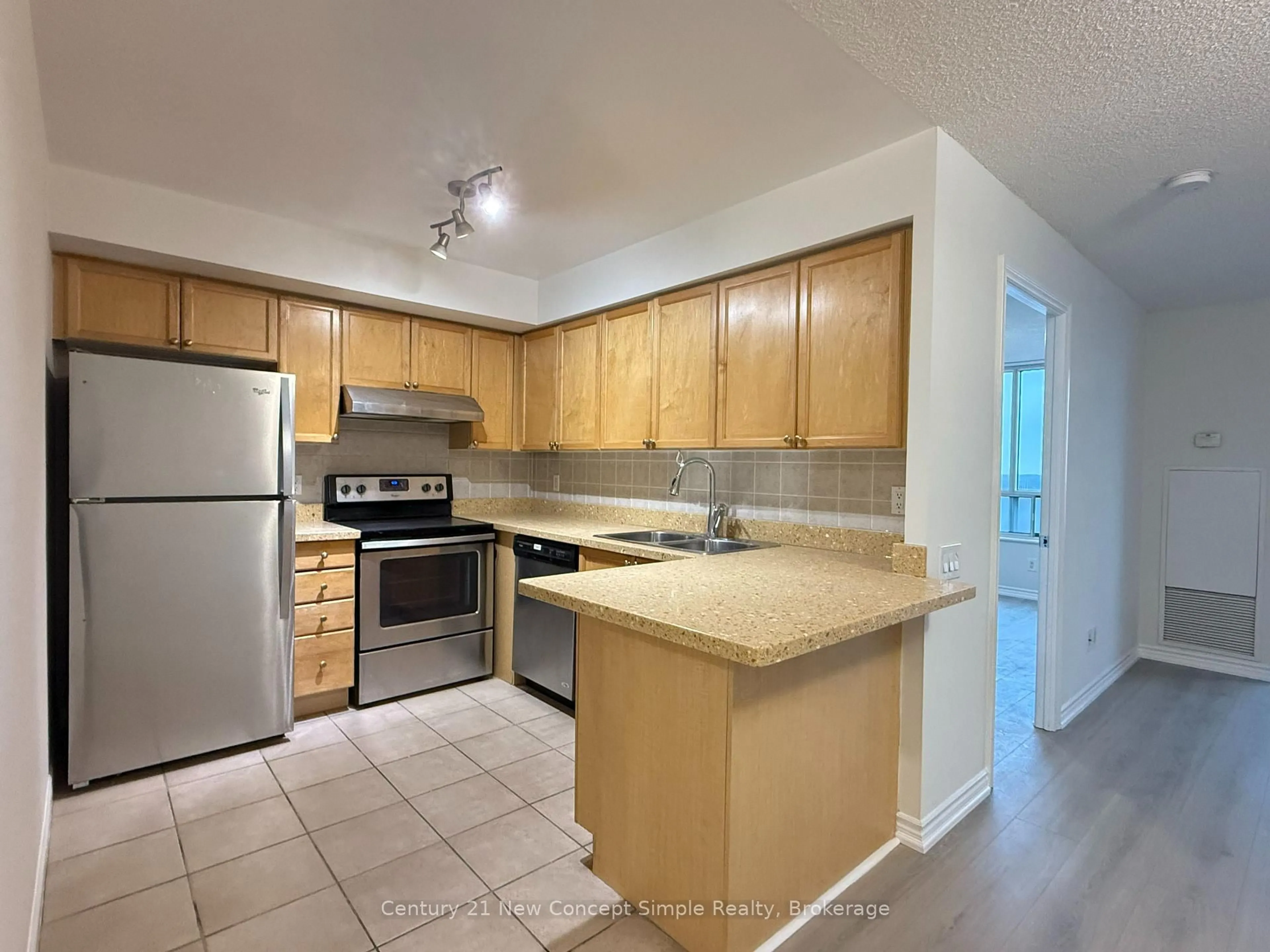 Standard kitchen, unknown for 61 Town Centre Crt #1812, Toronto Ontario M1P 5C5