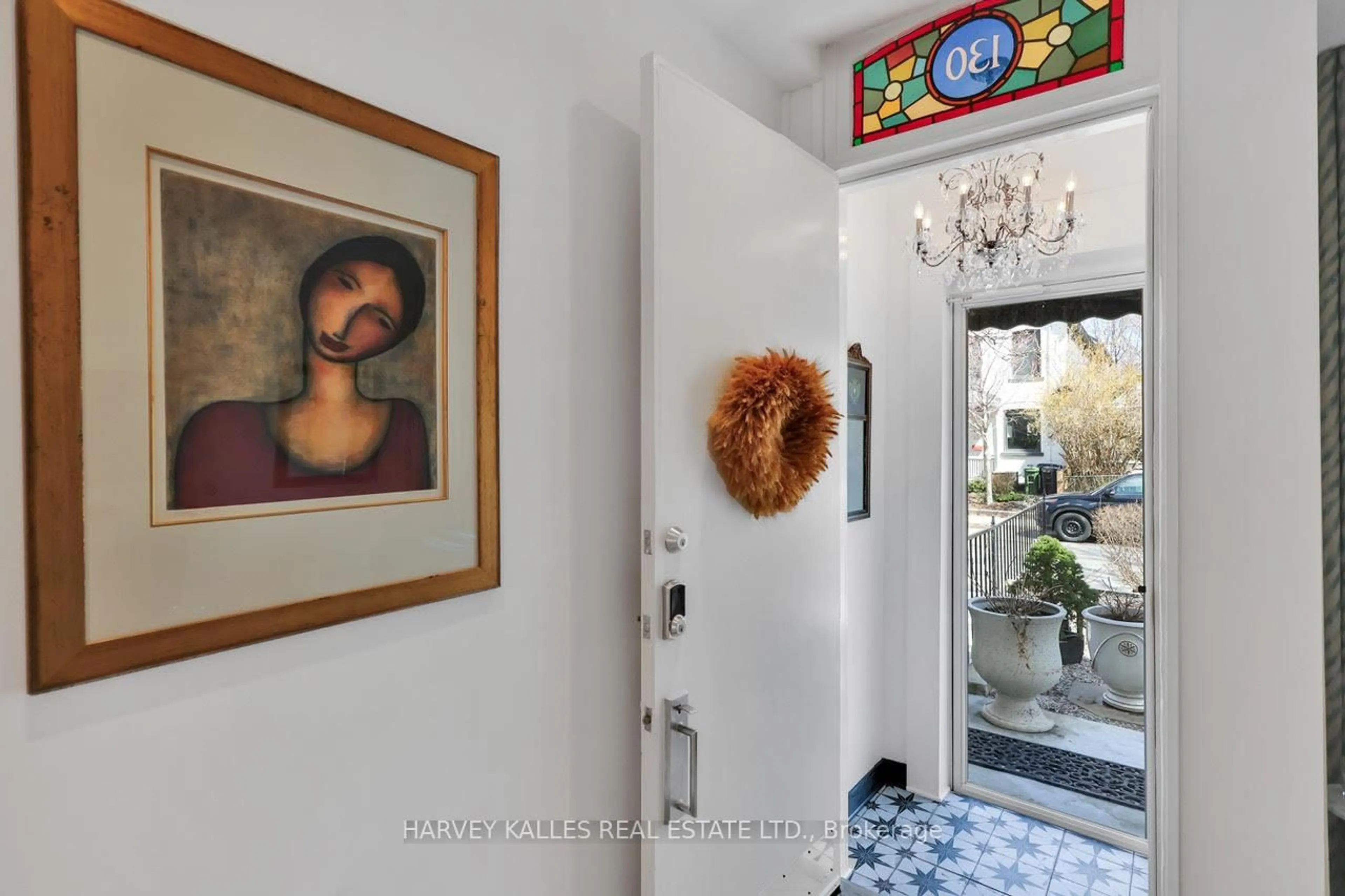 Indoor entryway for 130 Morse St, Toronto Ontario M4M 2P8