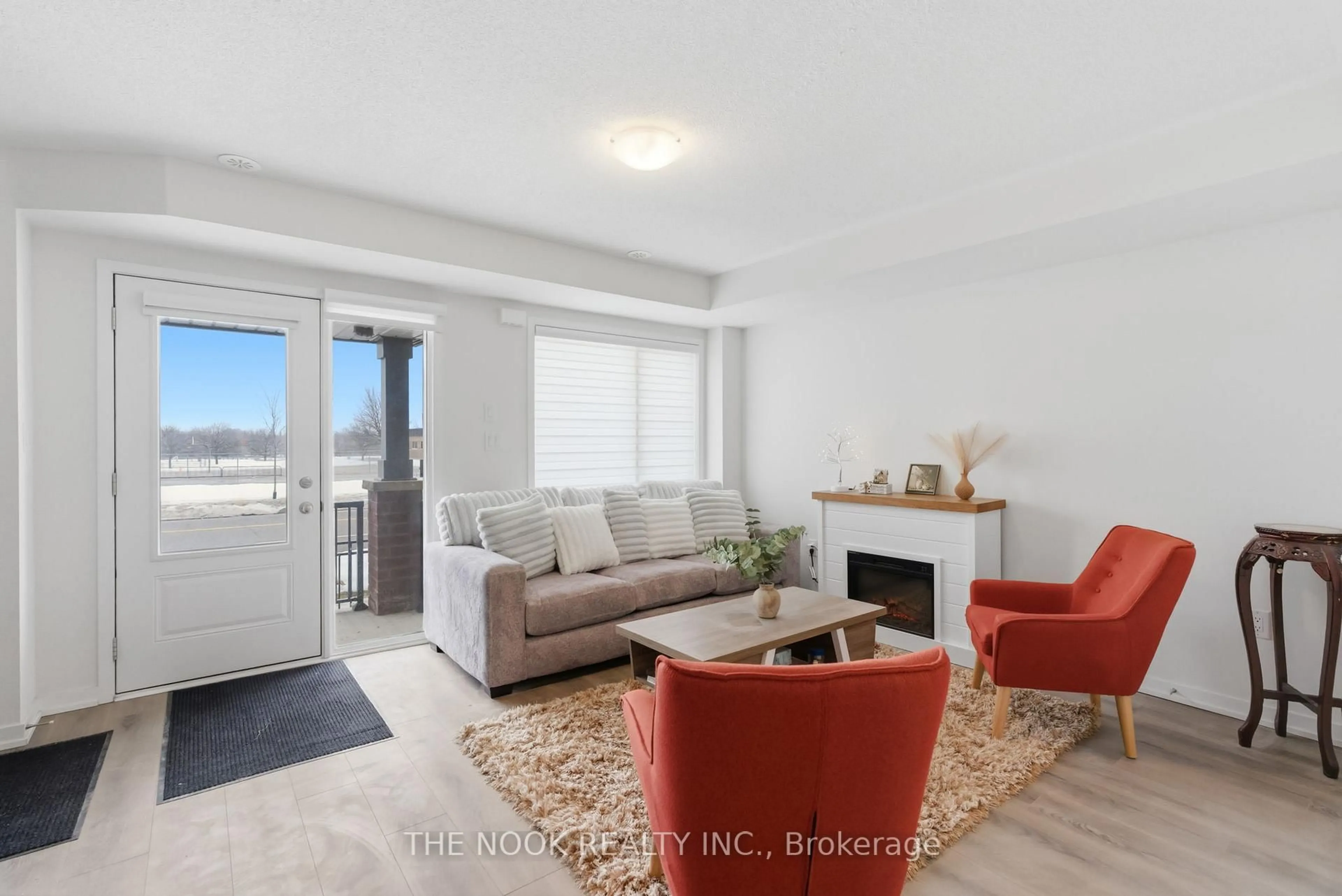 Living room with furniture, unknown for 1363 Shankel Rd, Oshawa Ontario L1K 3E6