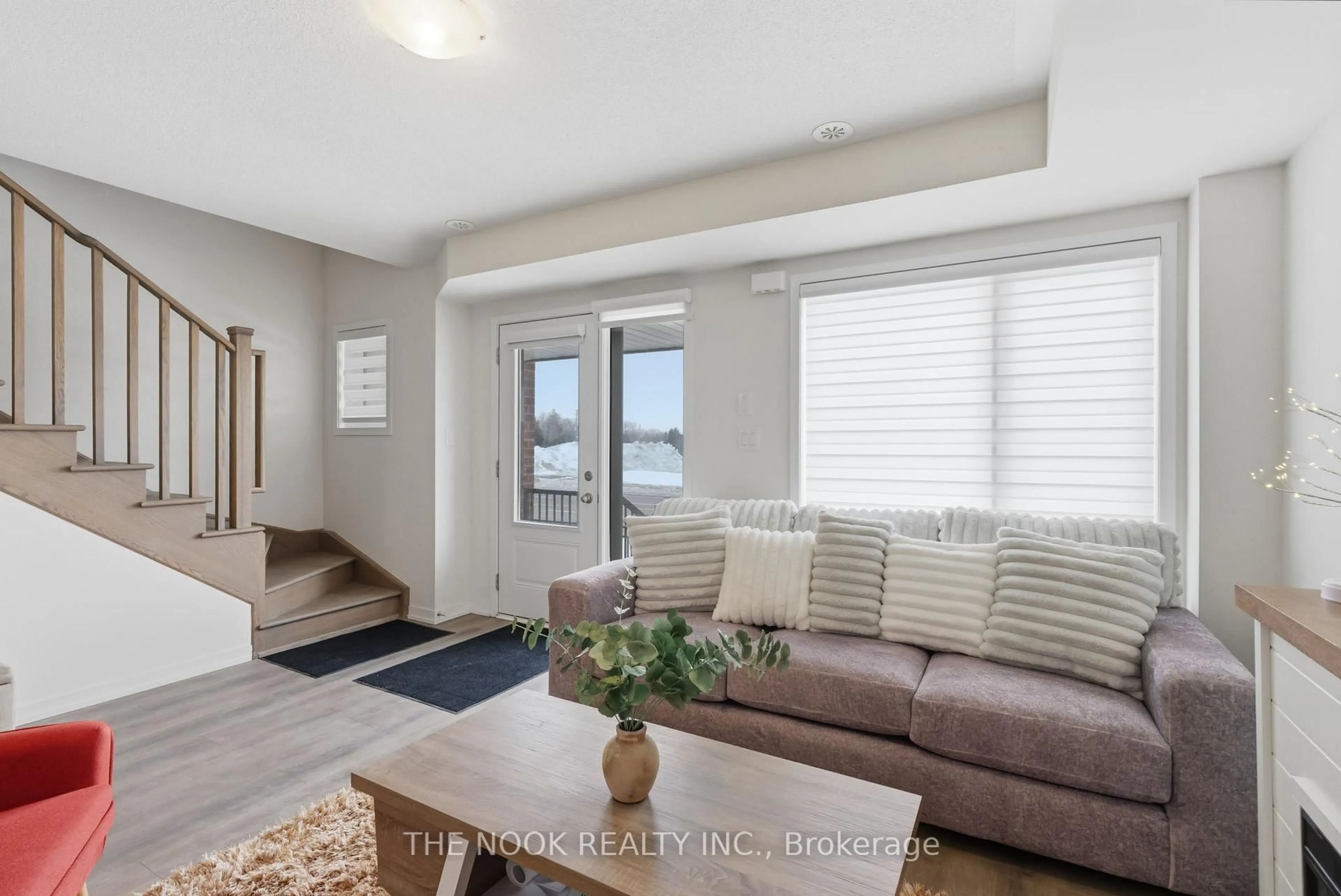 Living room with furniture, unknown for 1363 Shankel Rd, Oshawa Ontario L1K 3E6