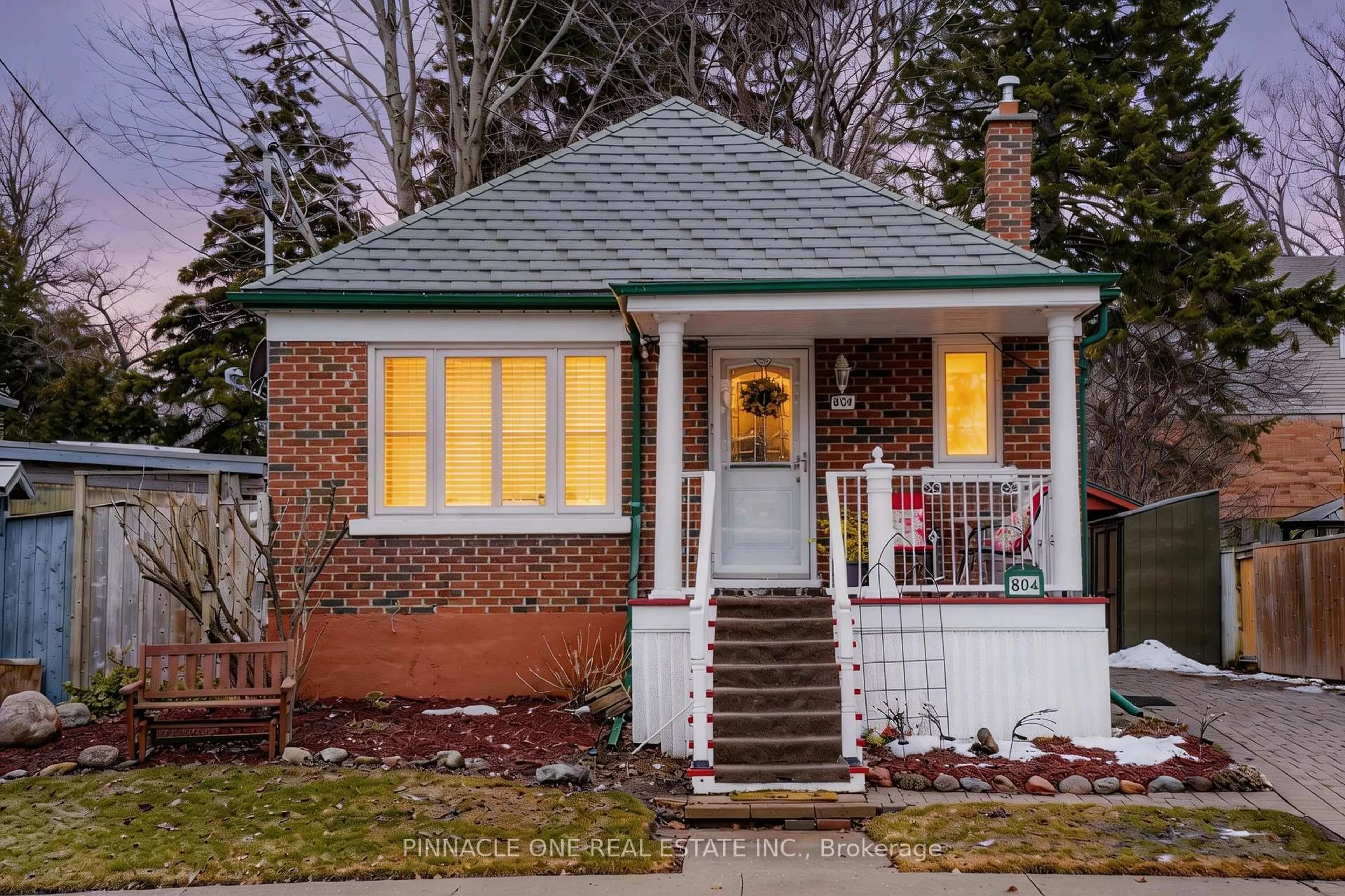 Home with brick exterior material, street for 804 Byron St, Whitby Ontario L1N 4R8