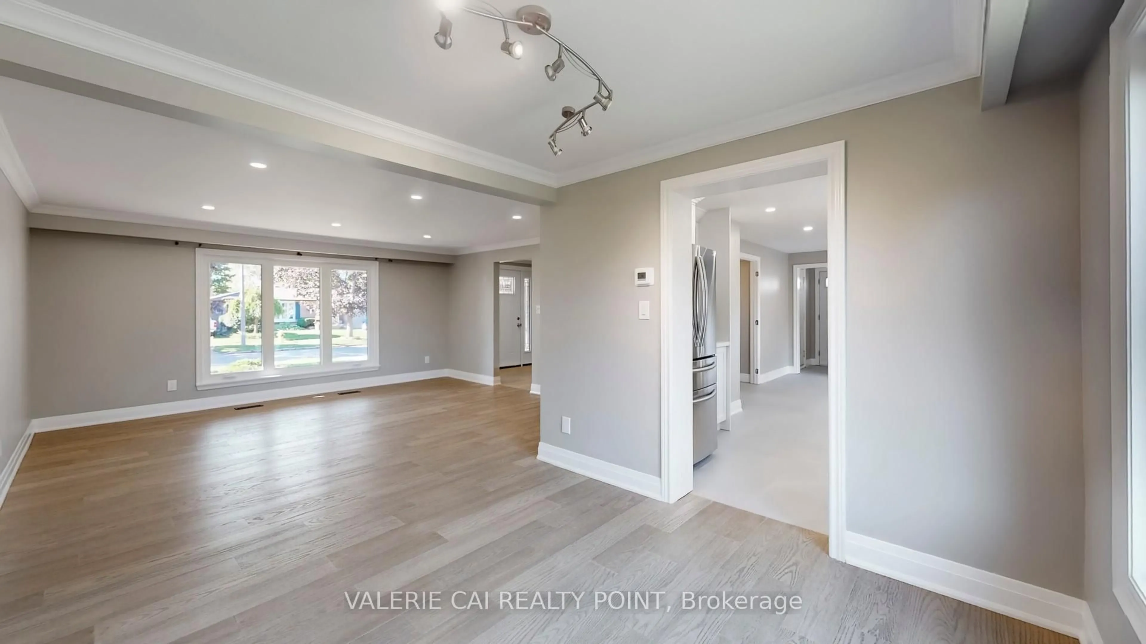 Indoor entryway for 96 Bolland Cres, Ajax Ontario L1S 3G9