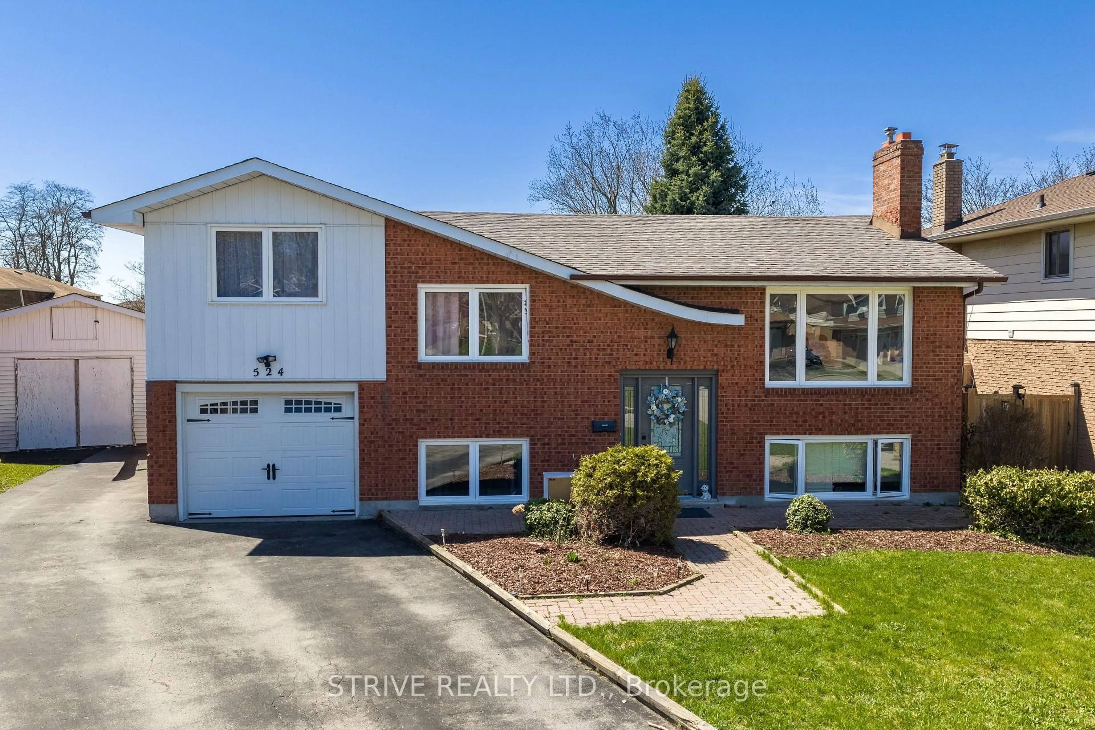 Home with brick exterior material, street for 524 Lisbon Crt, Oshawa Ontario L1J 6R3