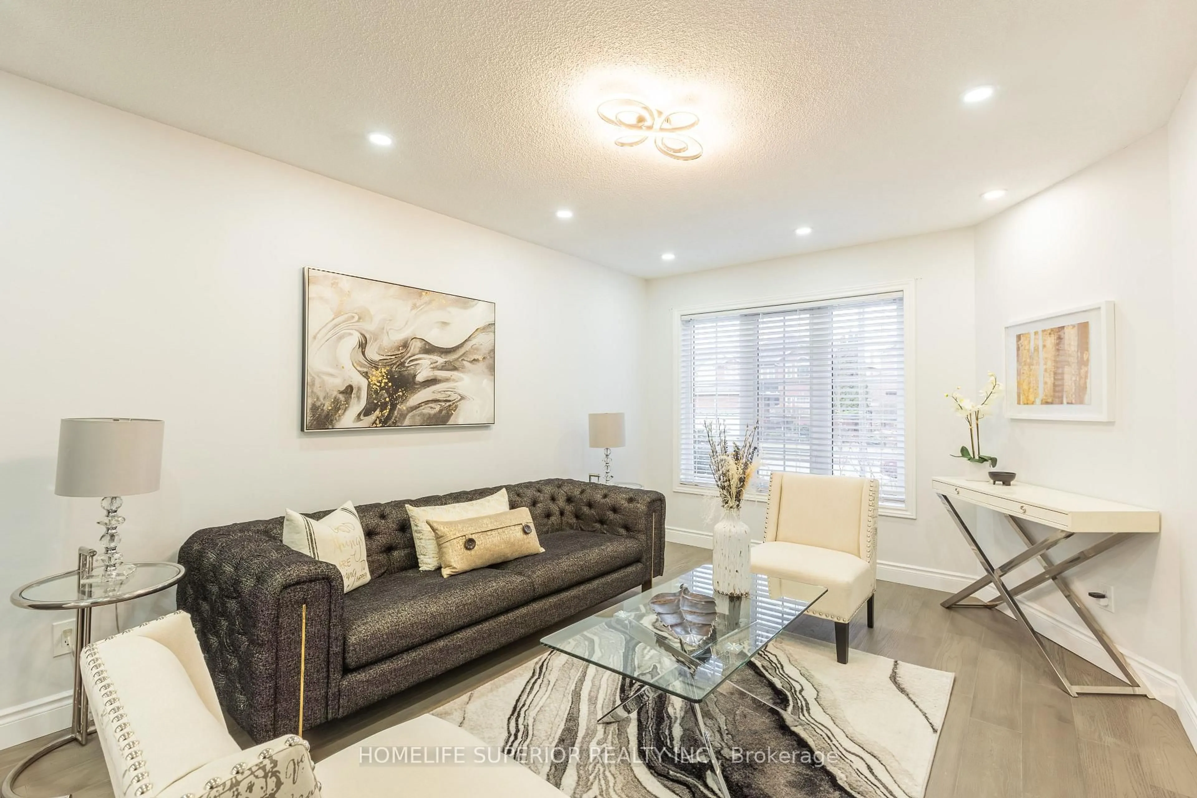 Living room with furniture, unknown for 95 Clune Pl, Whitby Ontario L1R 2C6