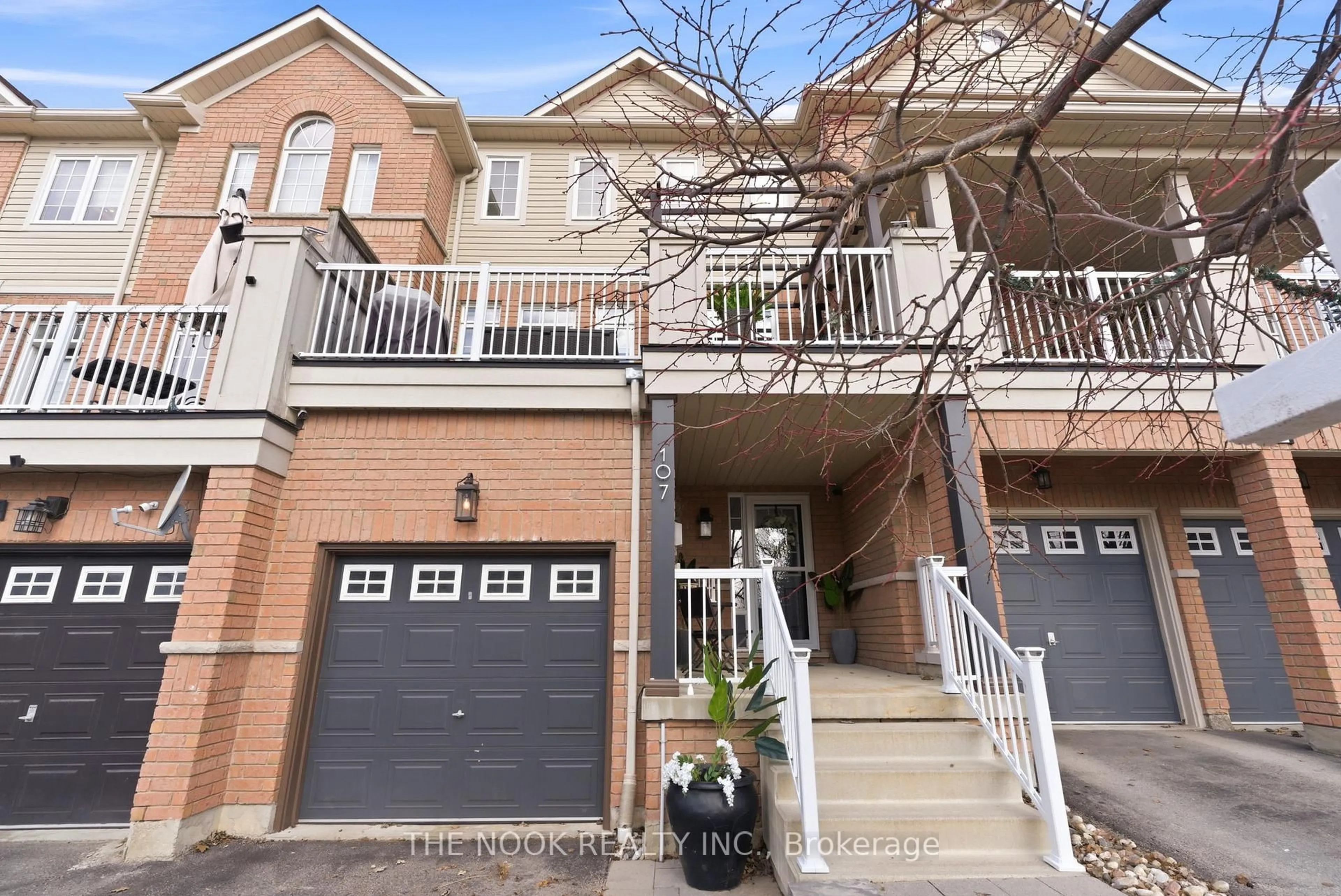 Unknown for 107 Barkdale Way, Whitby Ontario L1N 0G2