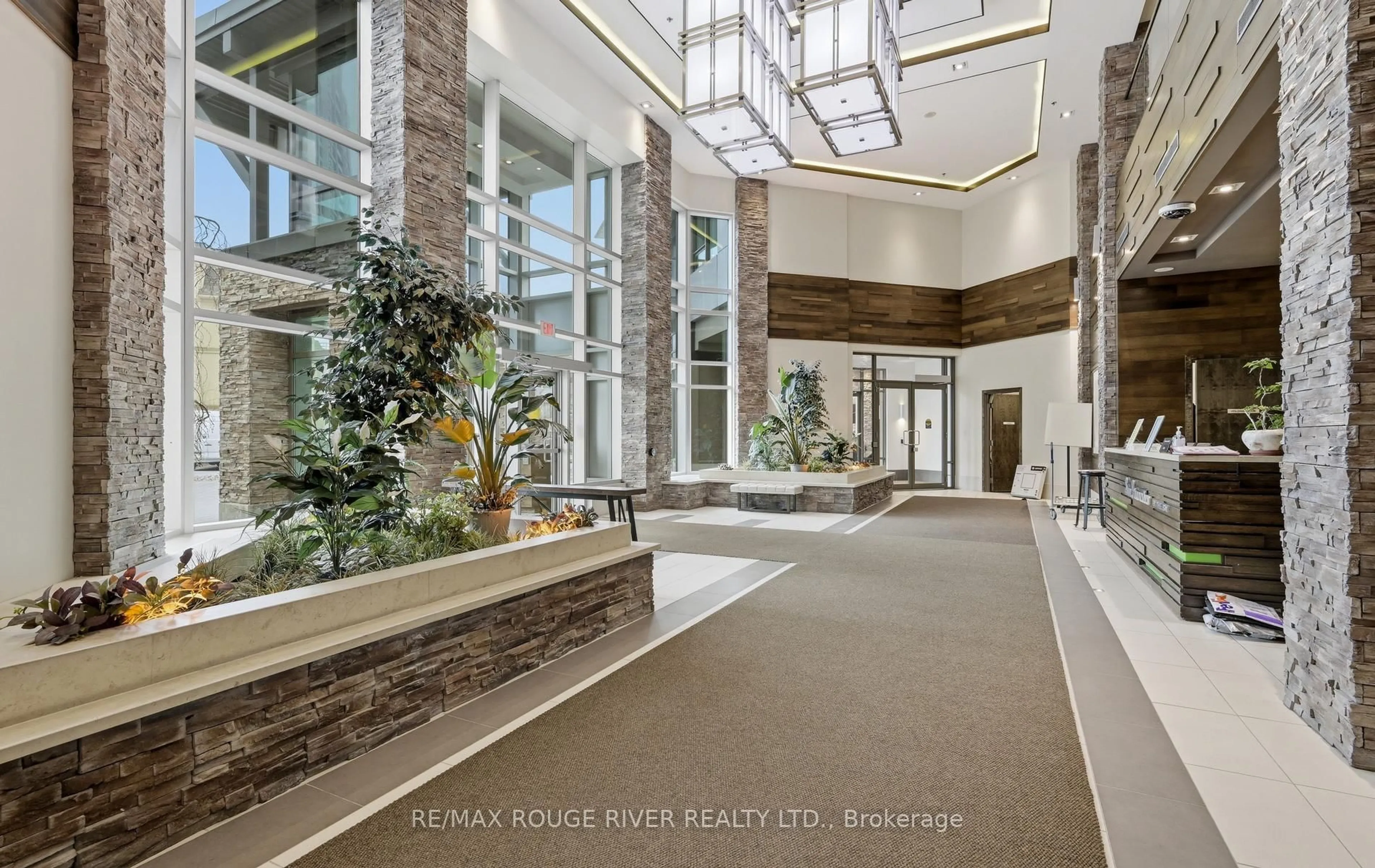 Indoor foyer for 1235 Bayly St #414, Pickering Ontario L1W 1L7