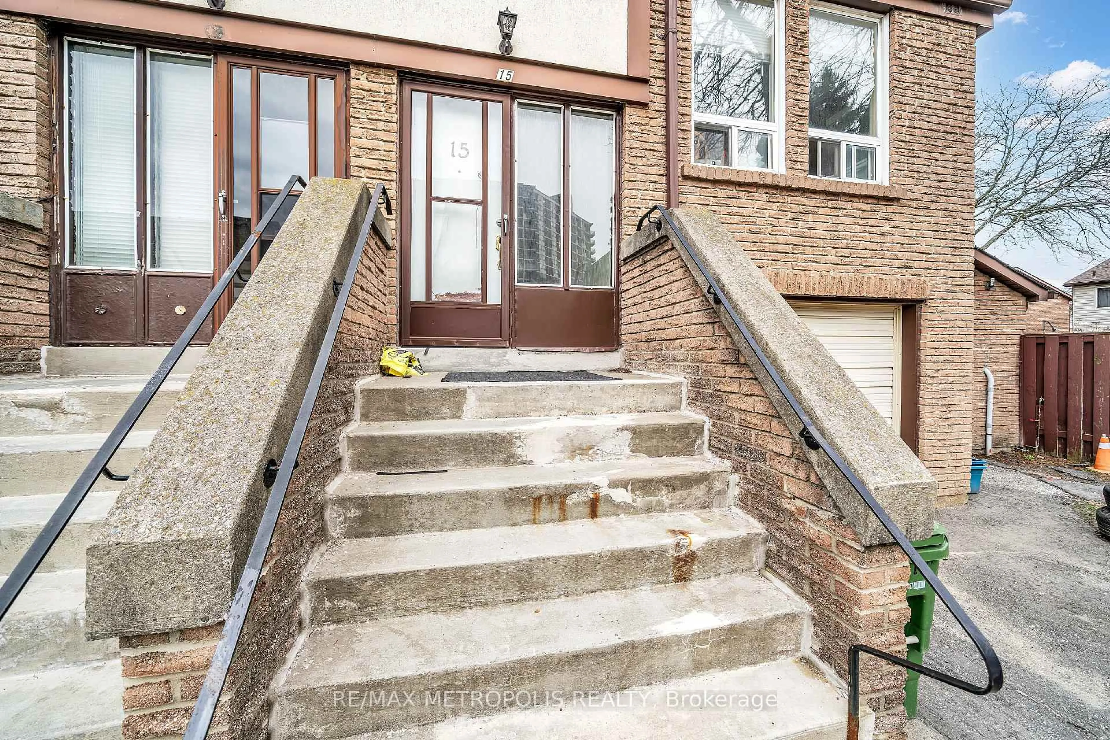 Stairs for 175 Trudelle St #15, Toronto Ontario M1J 3K5