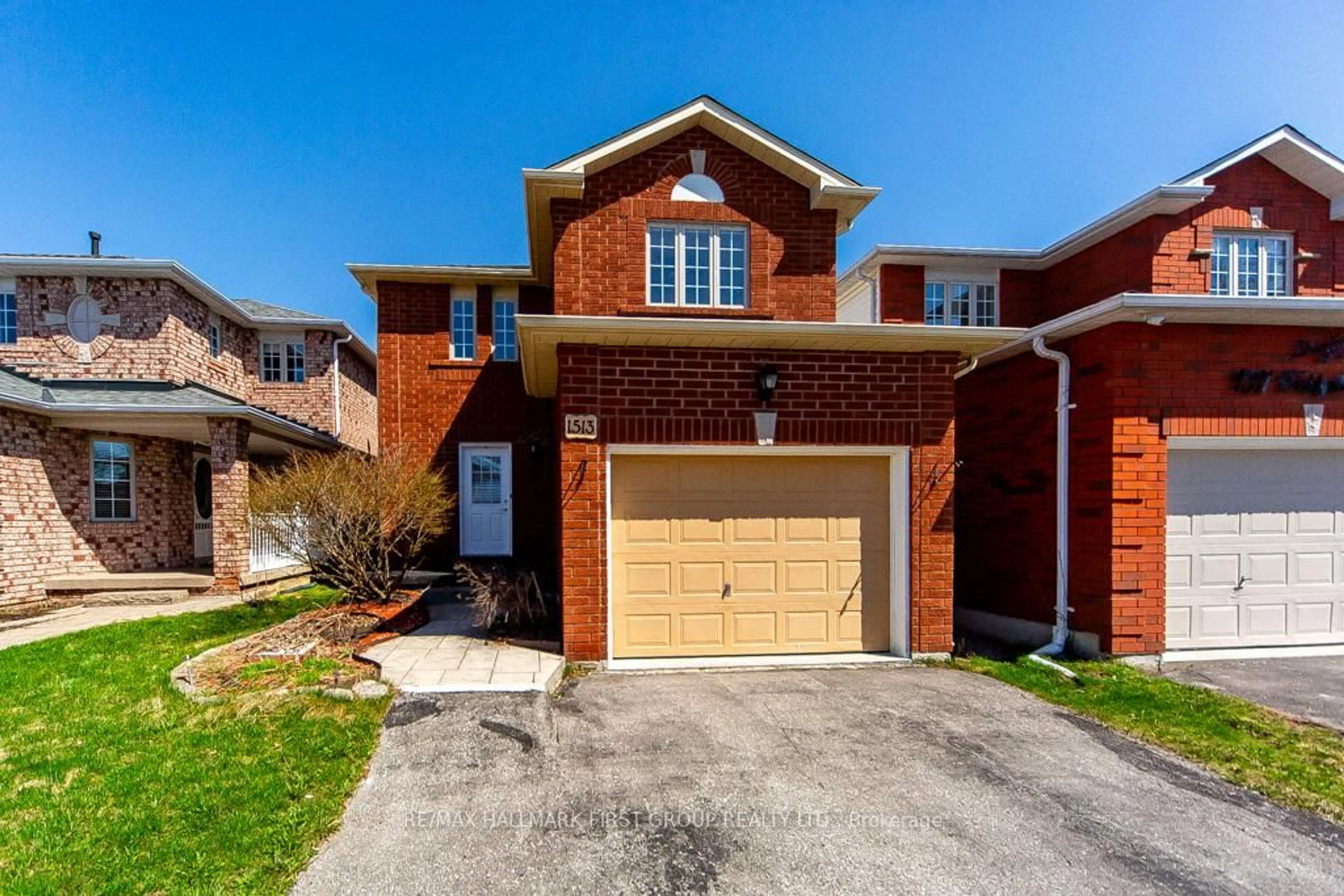Home with brick exterior material, street for 1513 Fieldgate Dr, Oshawa Ontario L1K 2L6