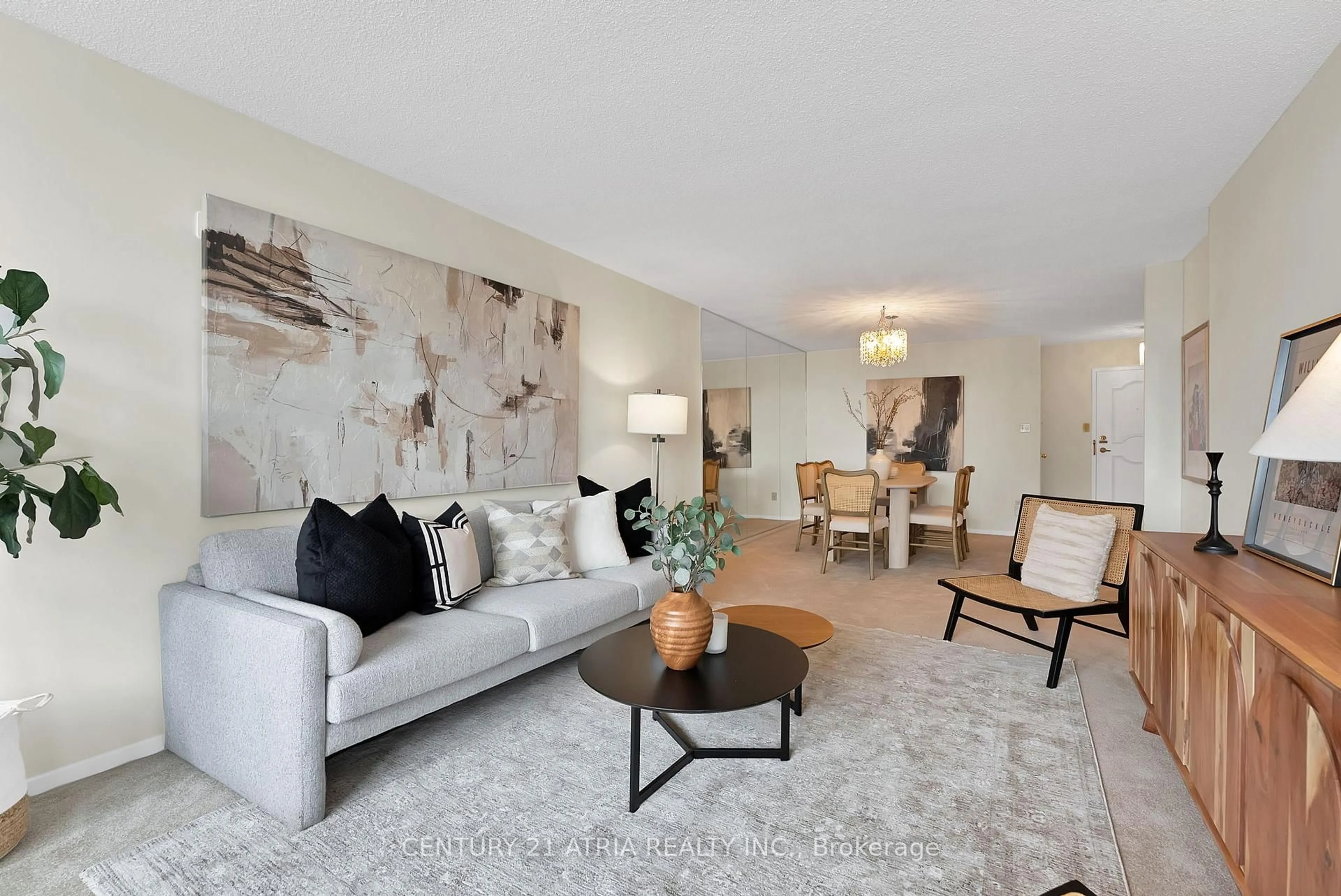 Living room with furniture, unknown for 3151 Bridletowne Circ #503, Toronto Ontario M1W 2T1