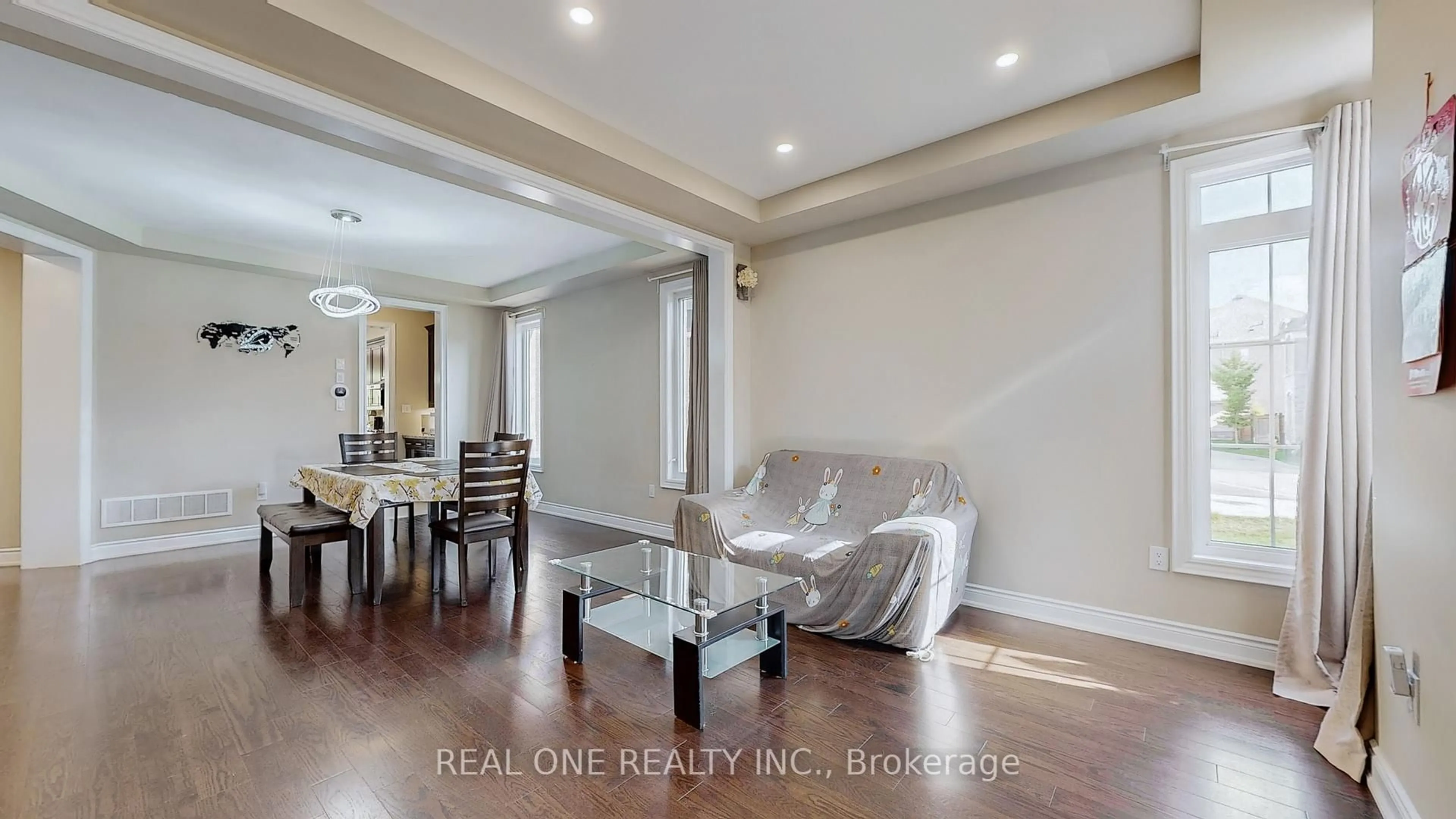 Unknown for 1815 Fairport Rd #6, Pickering Ontario L1V 1T2