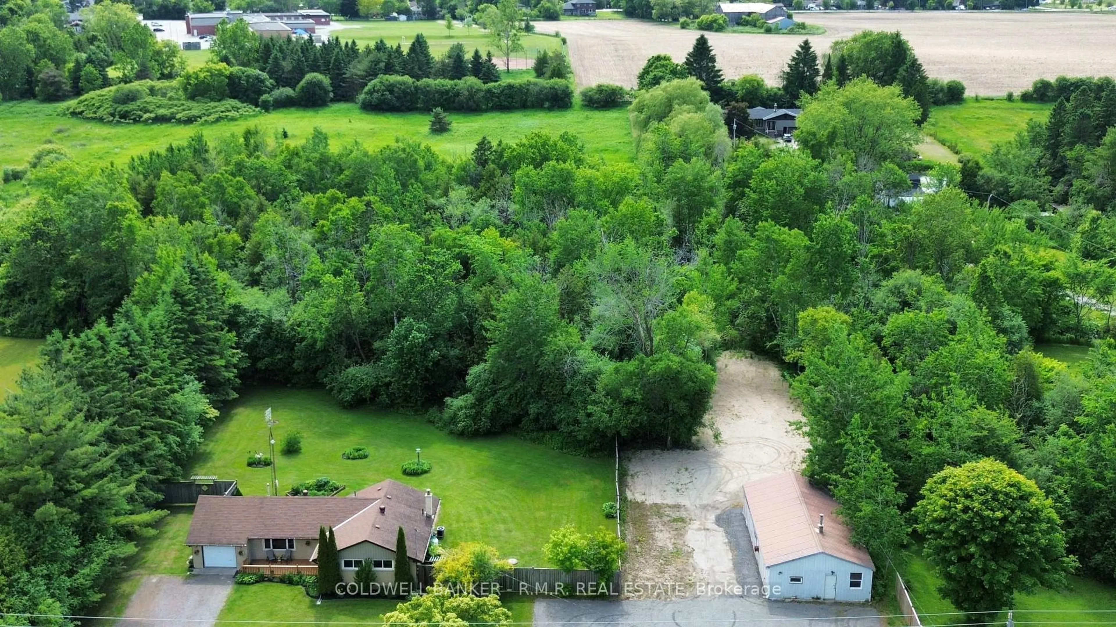 A pic from outside/outdoor area/front of a property/back of a property/a pic from drone, unknown for 14550 Regional Road 57 Rd, Scugog Ontario L0B 1B0