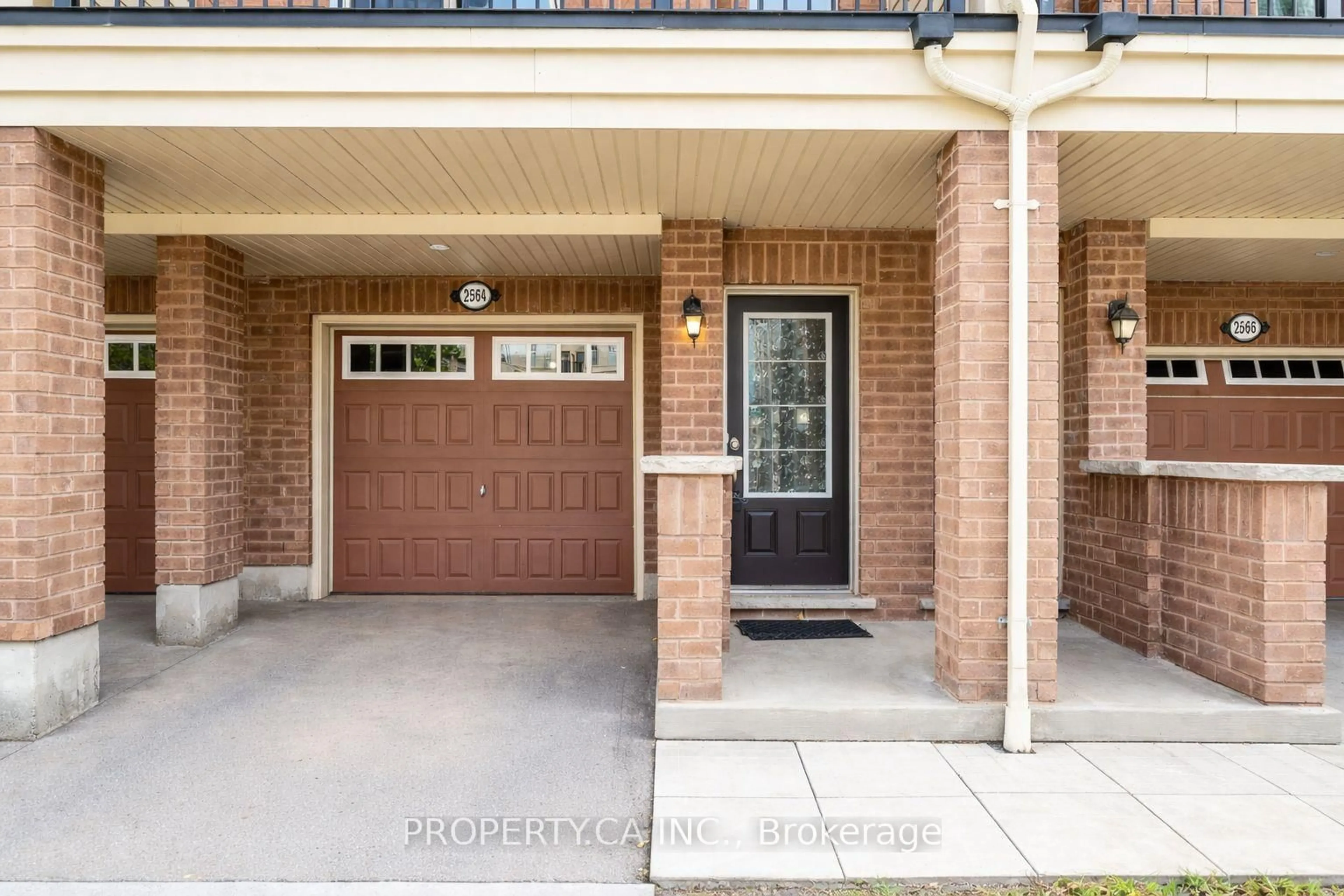 Home with brick exterior material, street for 2564 Rosedrop Path, Oshawa Ontario L1L 0L1
