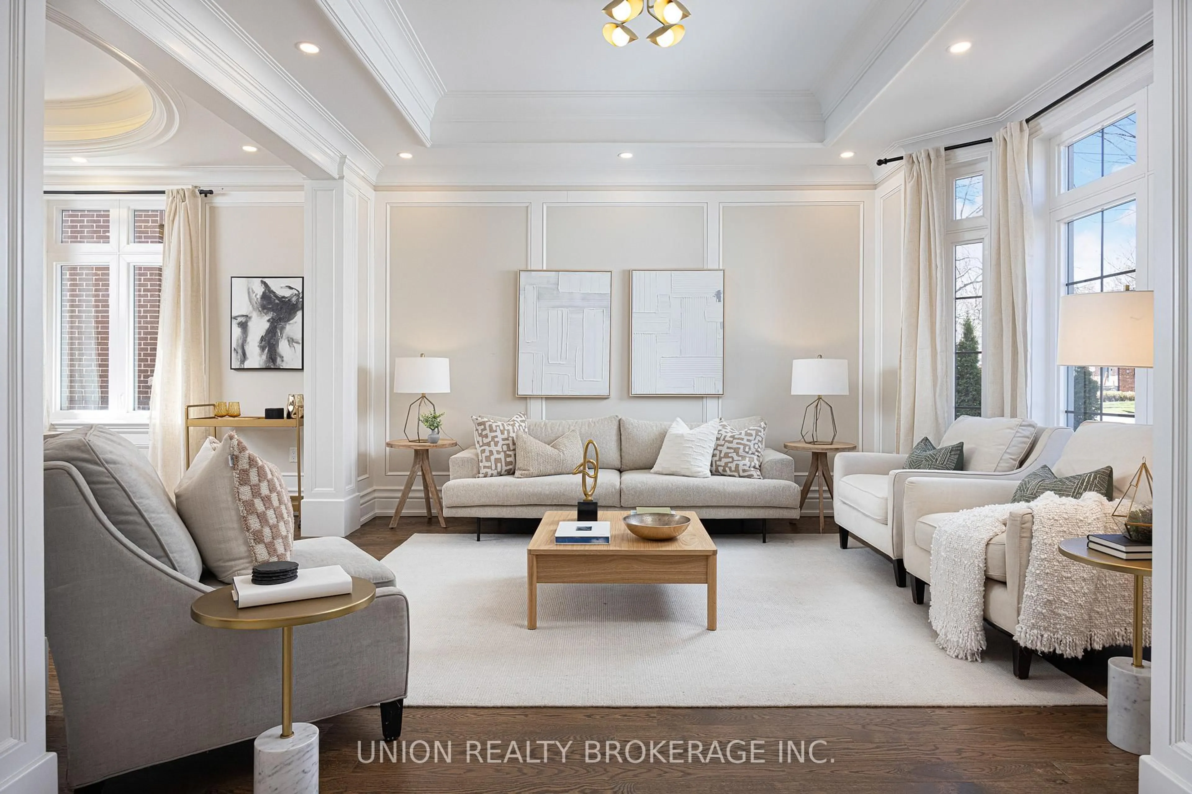 Living room with furniture, unknown for 63 Fishleigh Dr, Toronto Ontario M1N 1H3