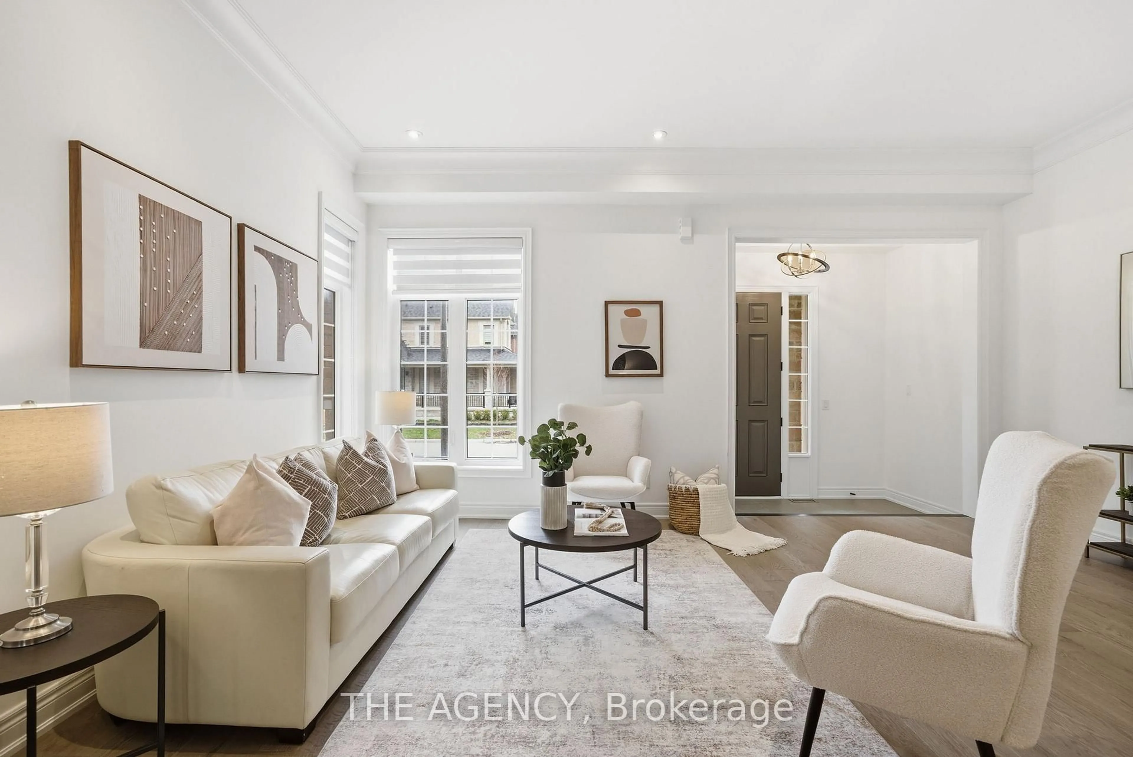 Living room with furniture, unknown for 36 Blenheim Circ, Whitby Ontario L1P 0E3