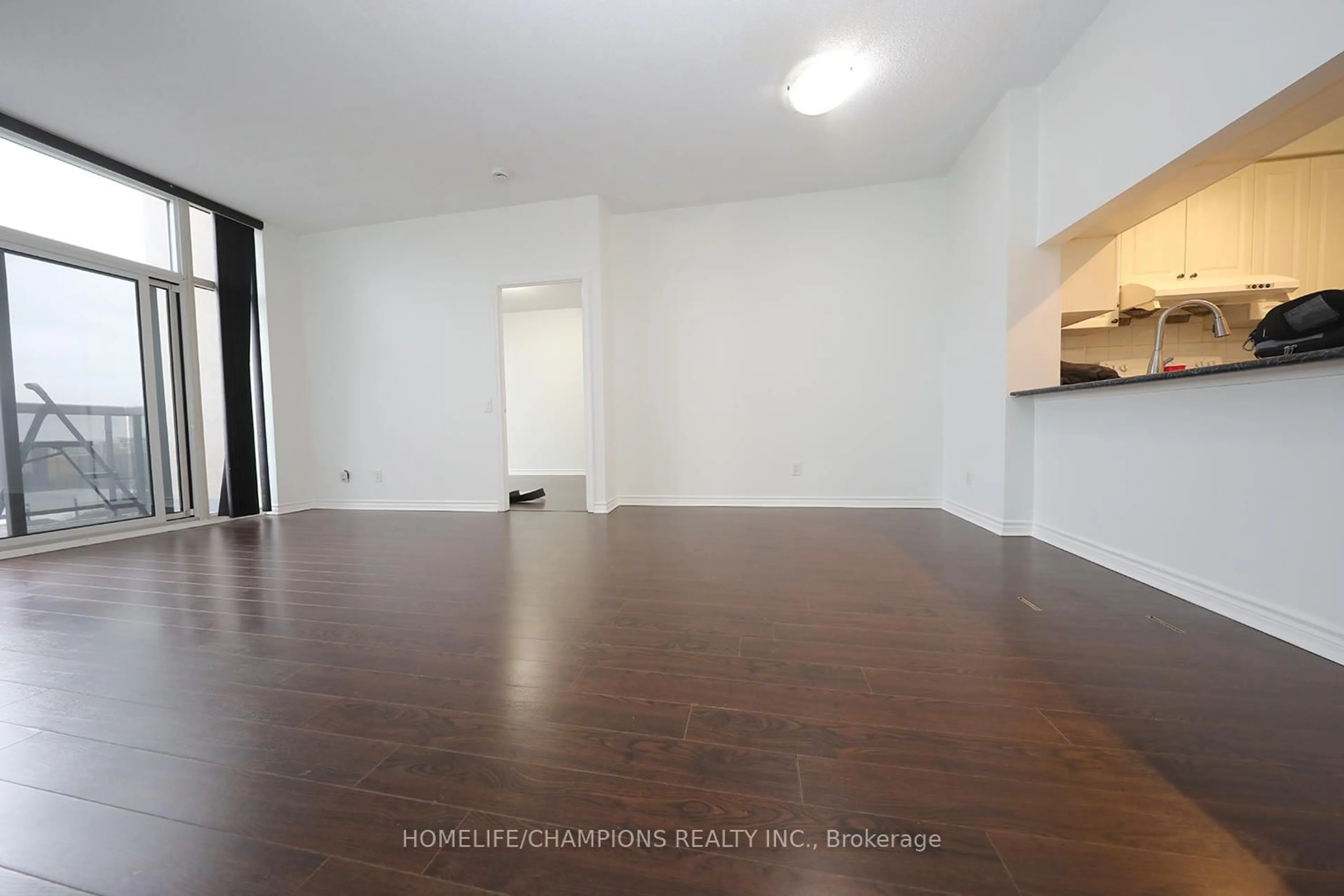 A pic of a room for 8 Mondeo Dr #PH15, Toronto Ontario M1P 5C7