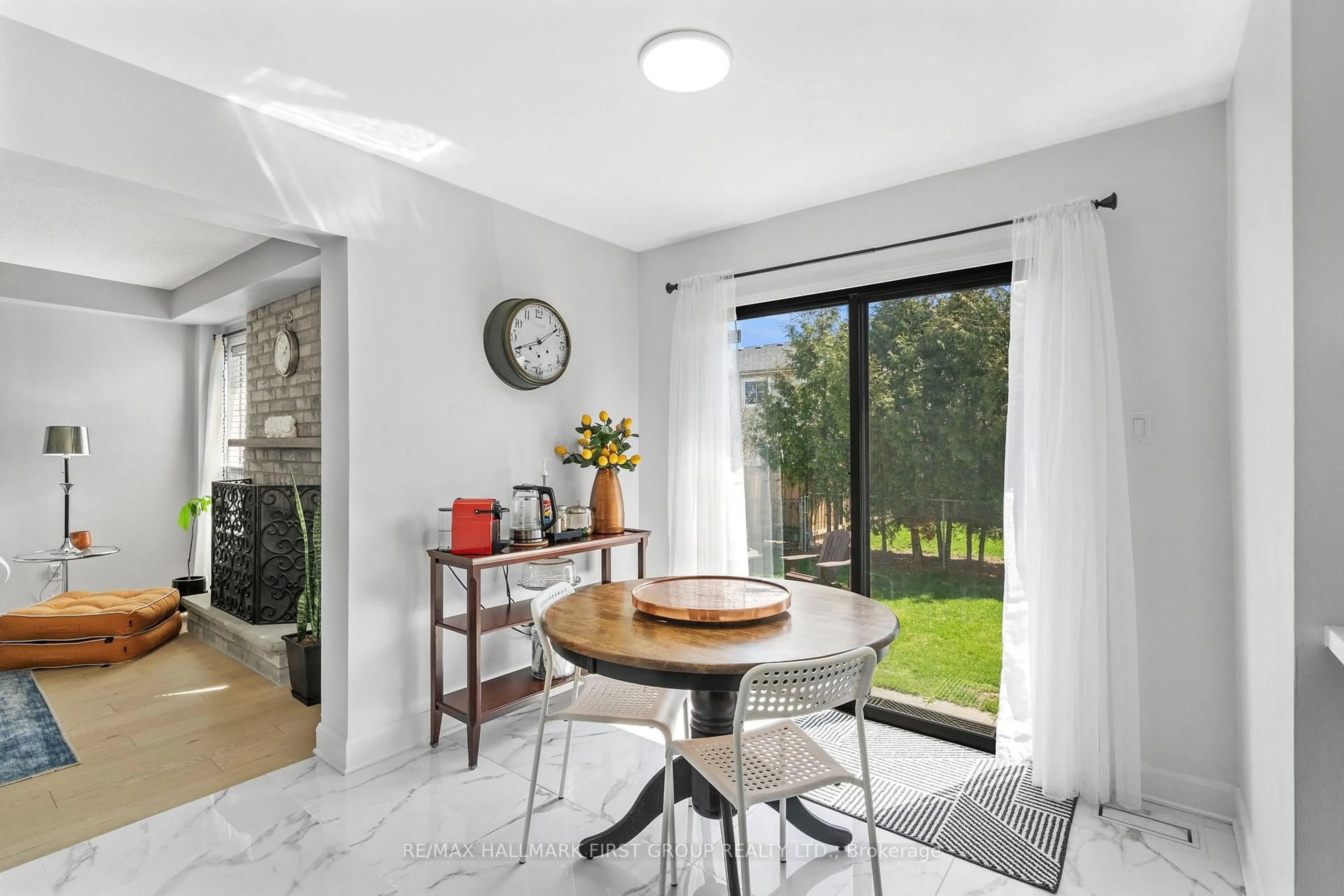 Dining room, ceramic/tile floor for 1321 Anton Sq, Pickering Ontario L1V 5S7