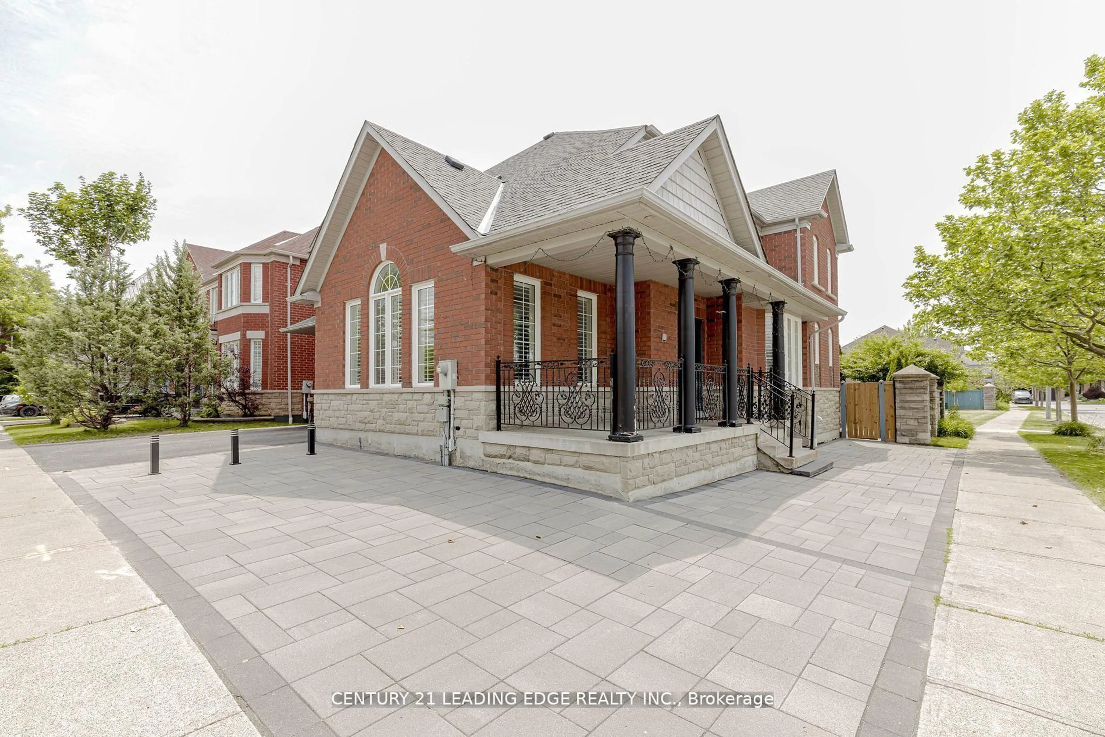 Home with brick exterior material, street for 15 Alden Sq, Ajax Ontario L1T 4Z2