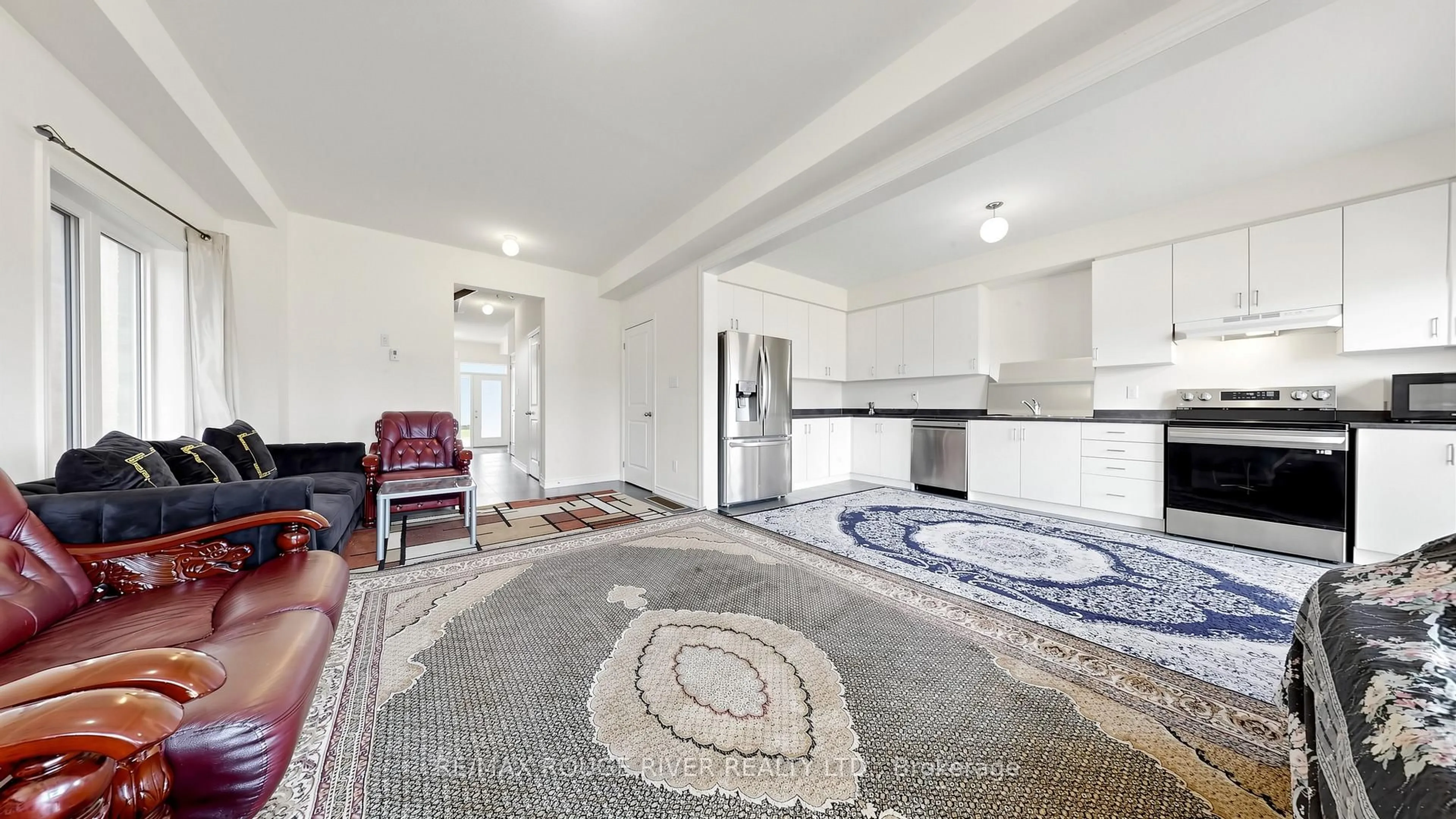 Unknown for 1099 Cameo St, Pickering Ontario L1V 1N8