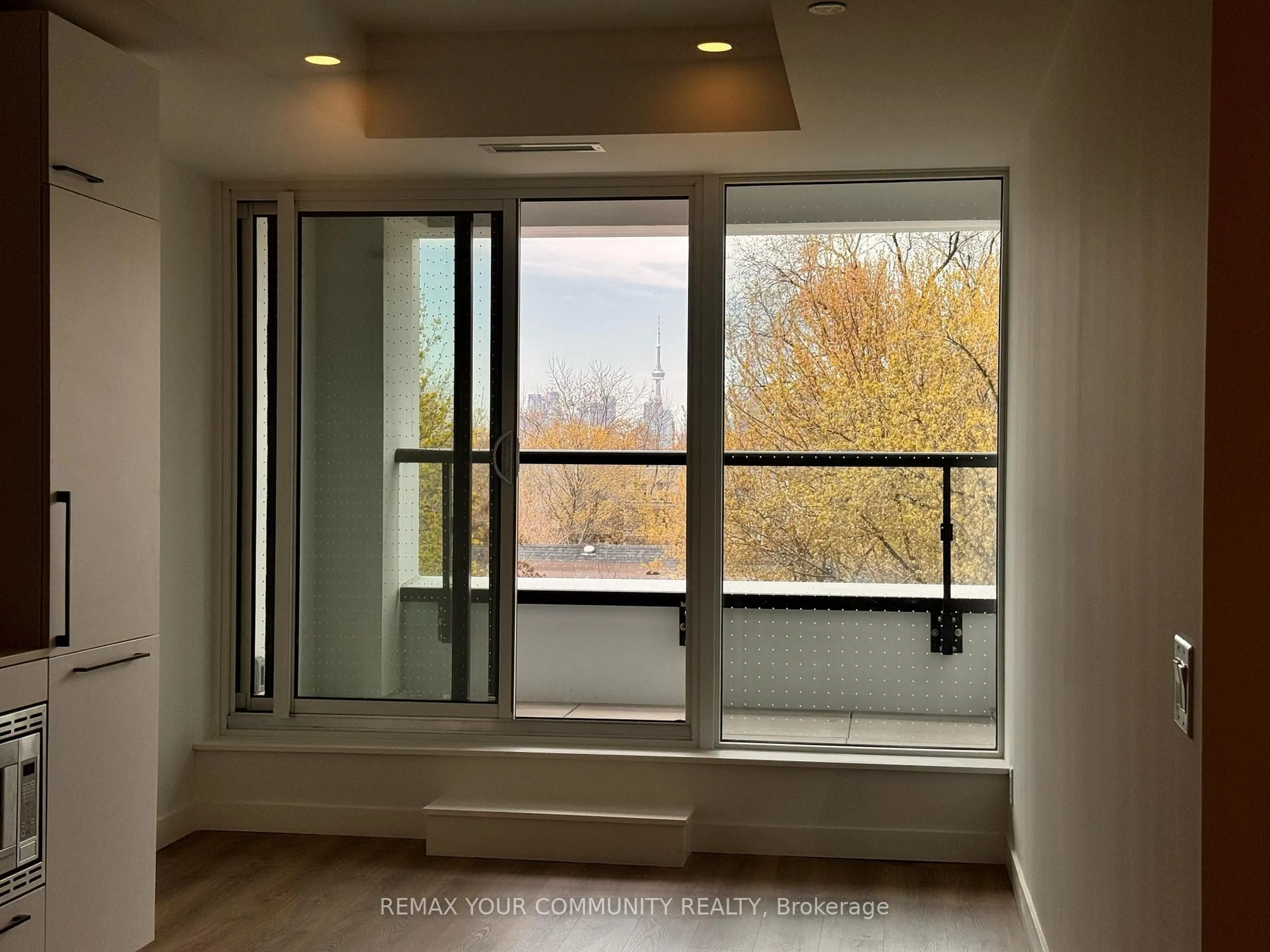 A pic of a room for 1050 Eastern Ave #323, Toronto Ontario M4L 0B7