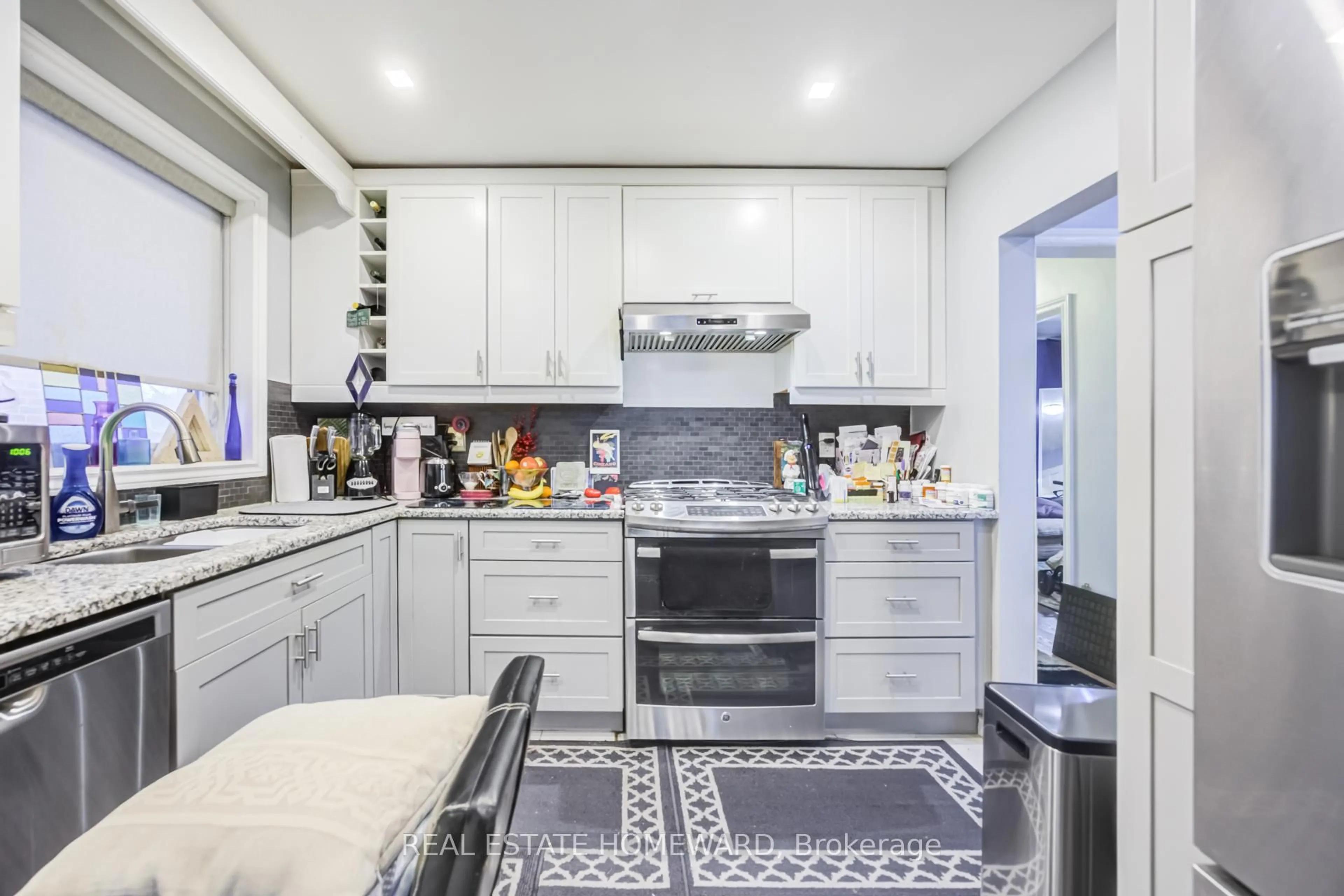 Contemporary kitchen, ceramic/tile floor for 4 Moorecroft Cres, Toronto Ontario M1K 3V1