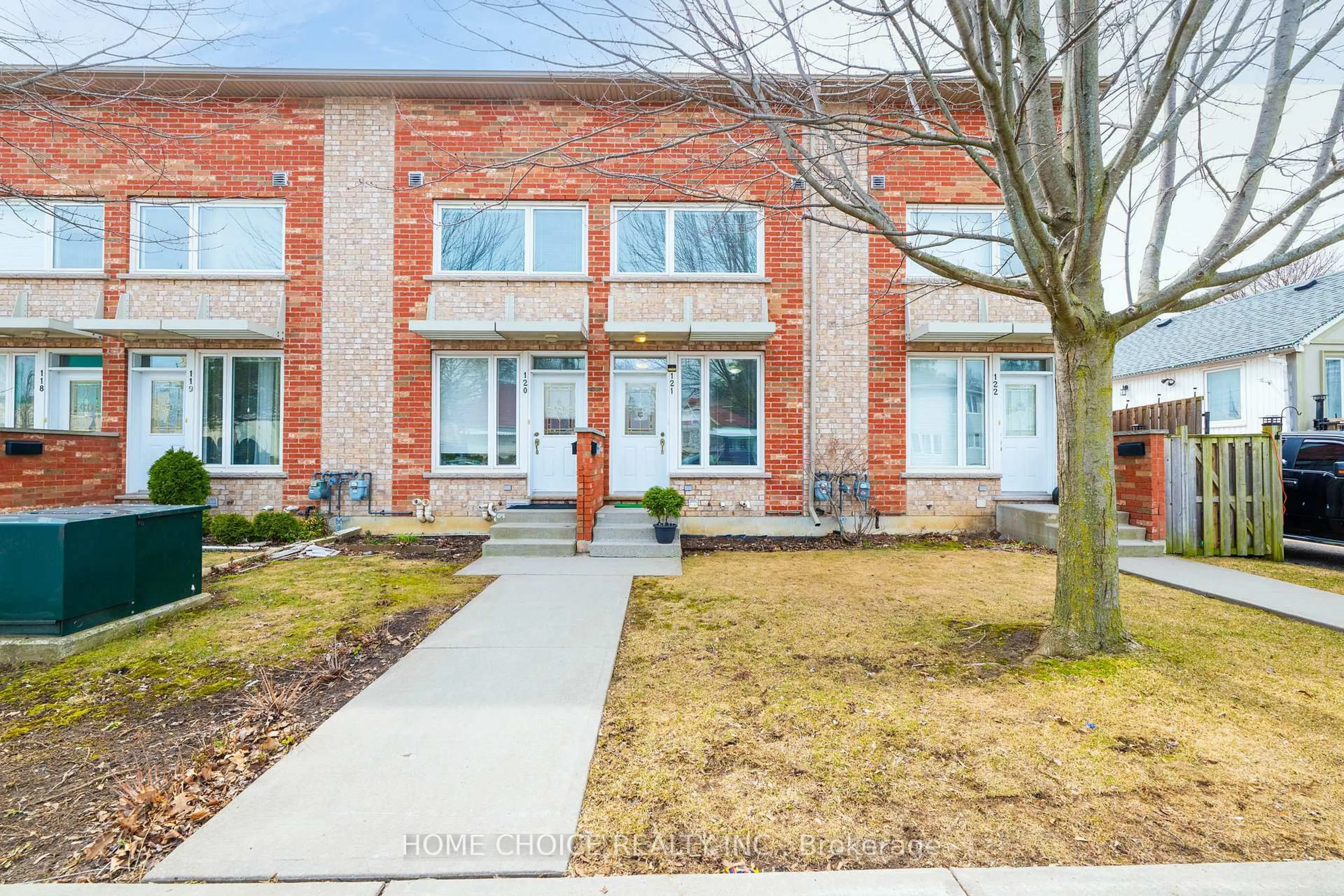 Home with brick exterior material, street for 10 Fairwood Cres #121, Toronto Ontario M1E 3T1