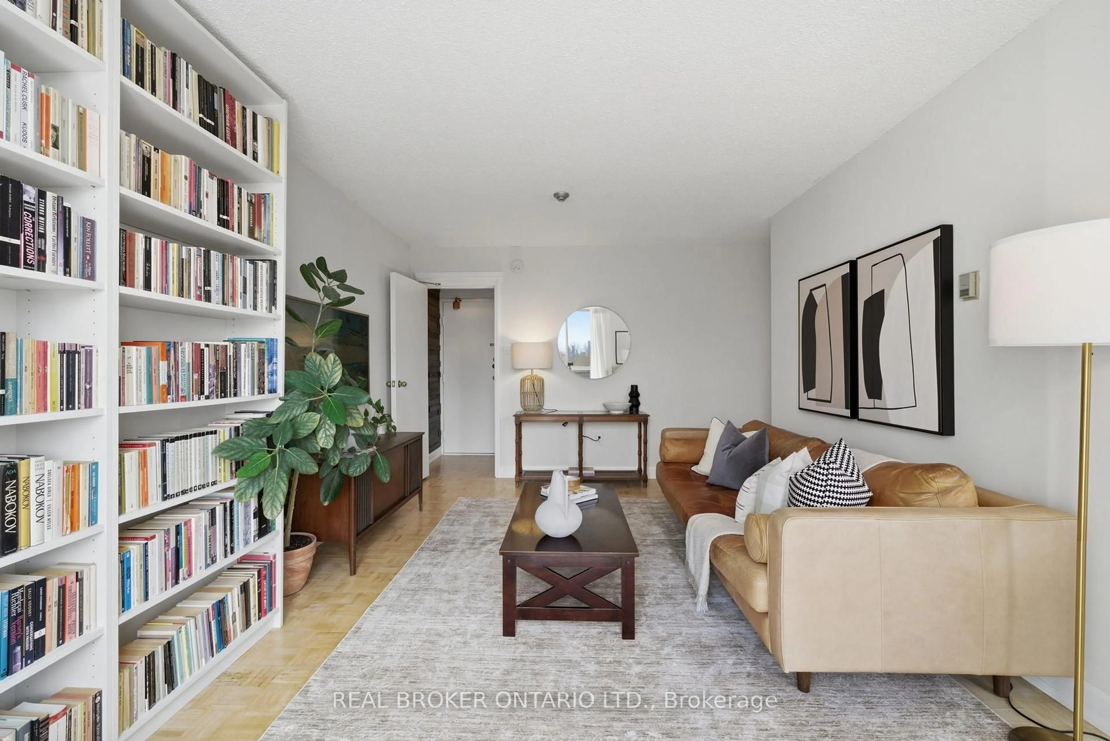 Living room with furniture, unknown for 1071 Woodbine Ave #306, Toronto Ontario M4C 4C2