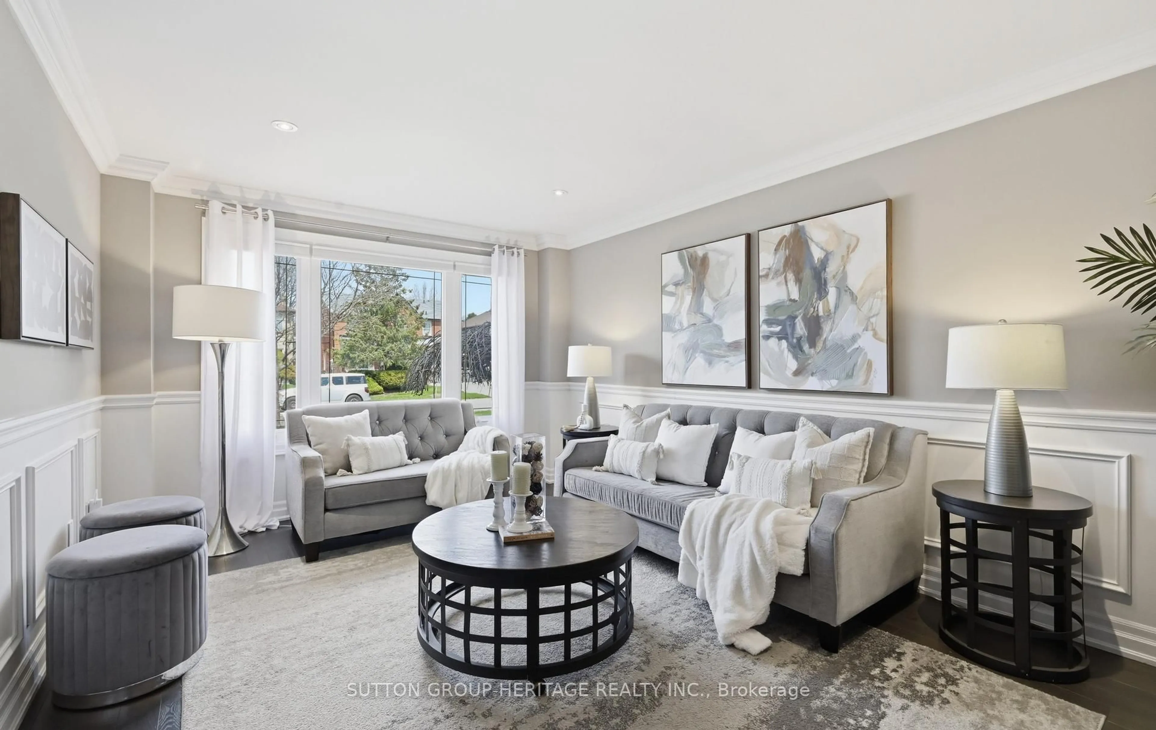 Living room with furniture, unknown for 537 Charnwood Crt, Pickering Ontario L1V 4Y5