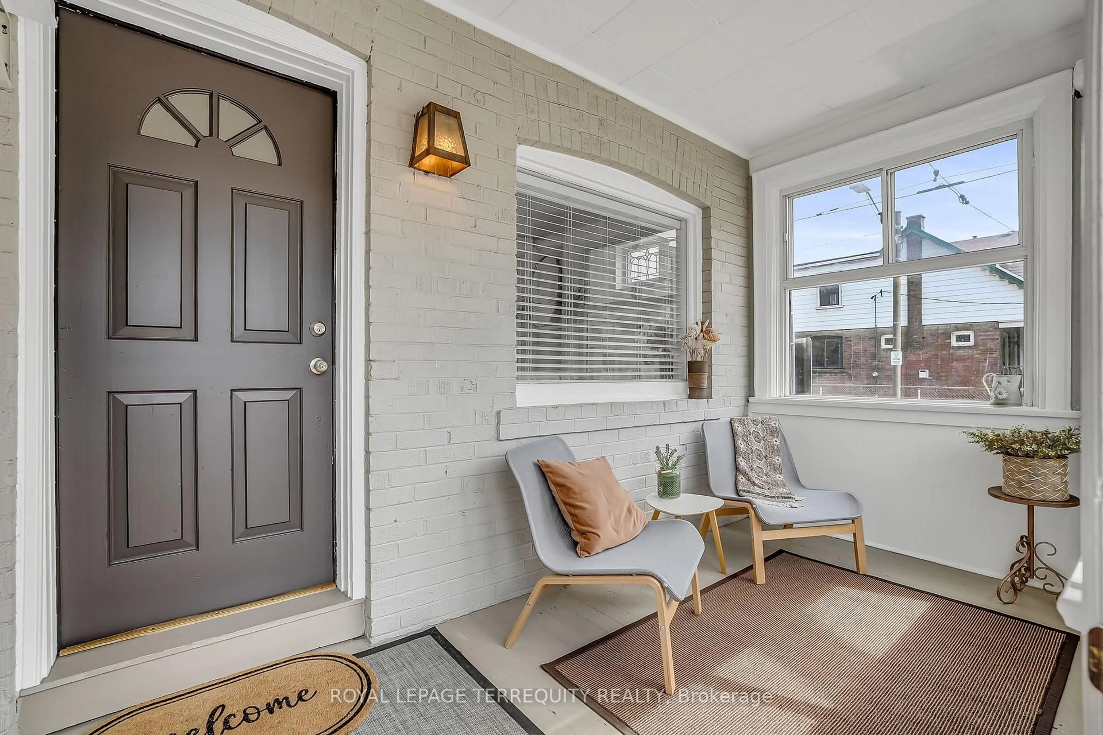 Indoor entryway for 1746 Queen St, Toronto Ontario M4L 1G7