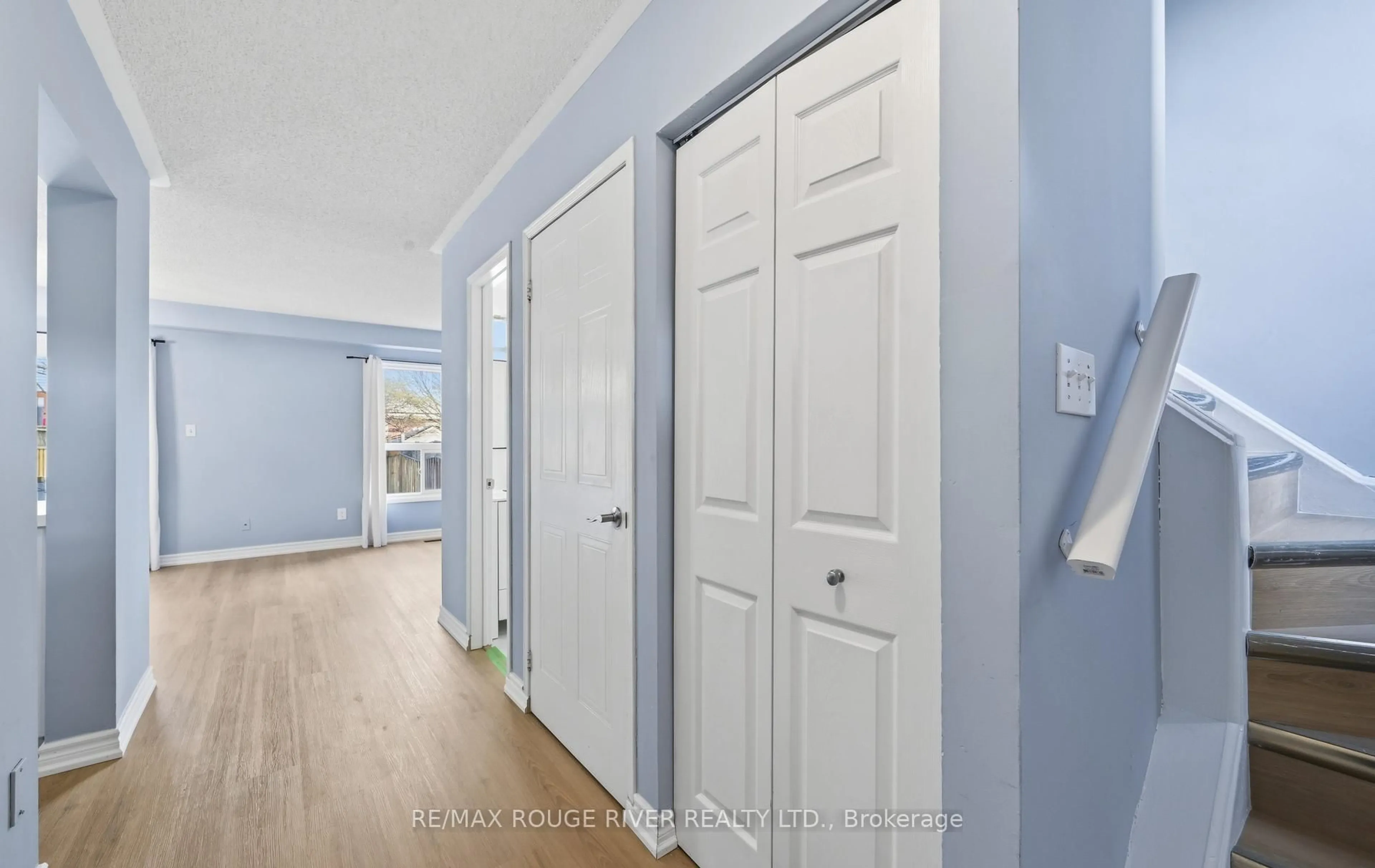 Indoor entryway for 24 Trewin Lane, Clarington Ontario L1C 4W9