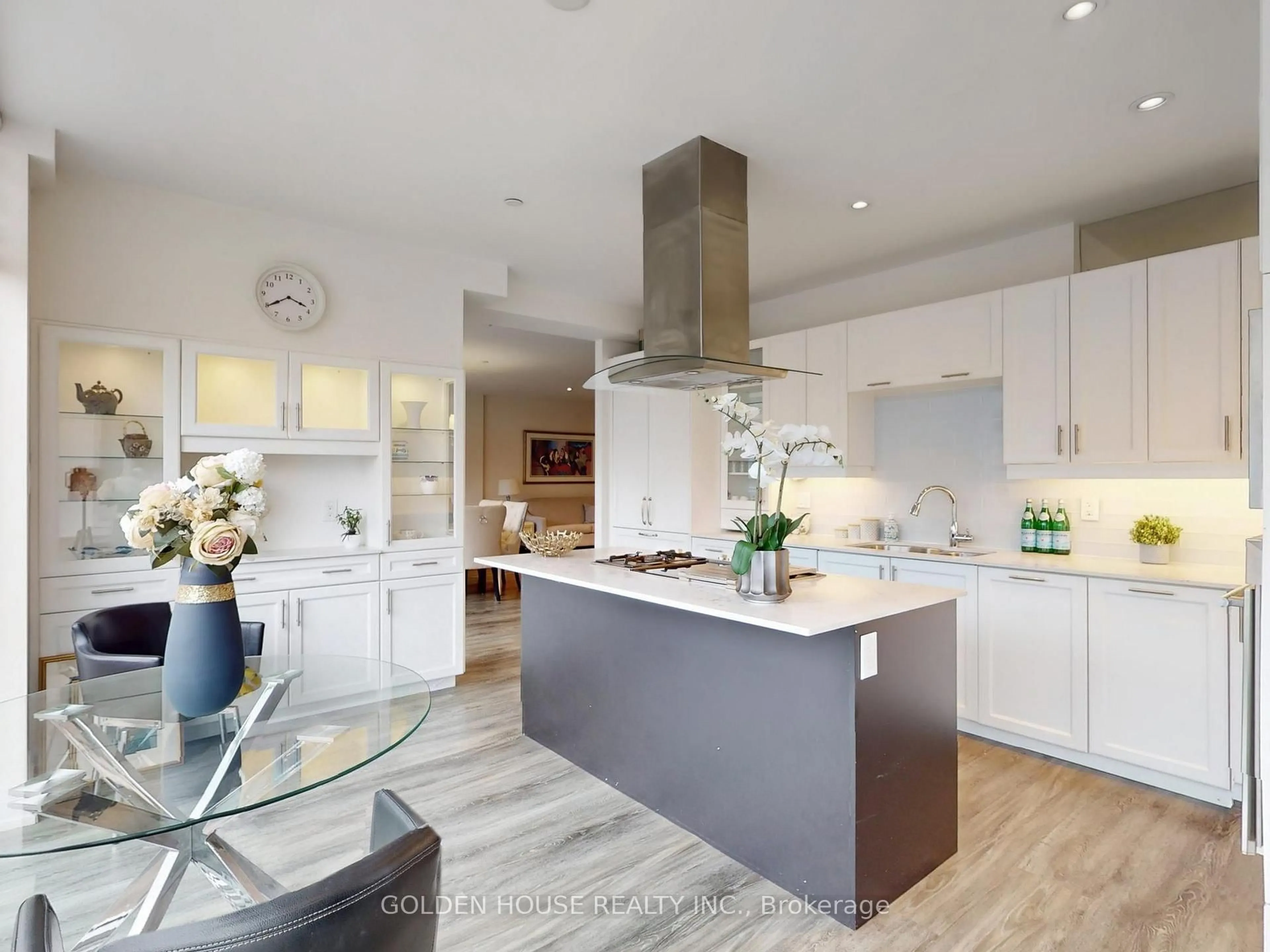 Contemporary kitchen, unknown for 200 Woodbine Ave #403, Toronto Ontario M4L 3P2